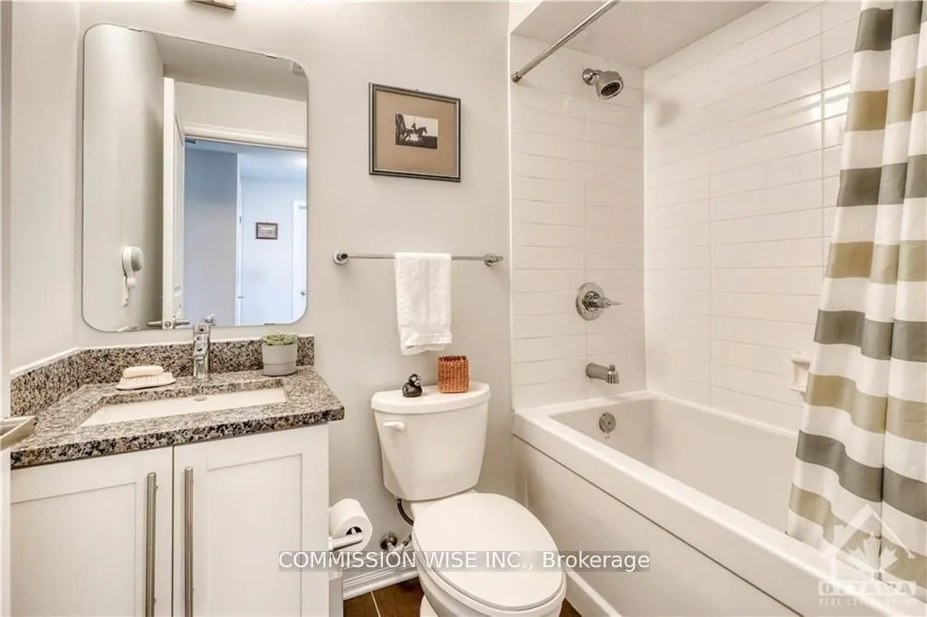 238 Besserer Street, #915
