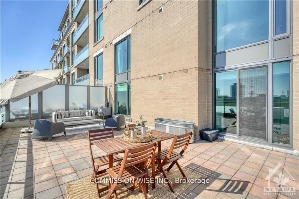 238 Besserer Street, #915