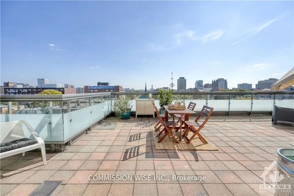 238 Besserer Street, #915