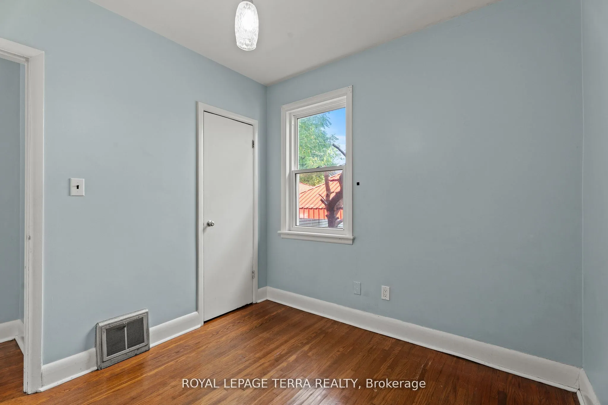 278 East 34th Street