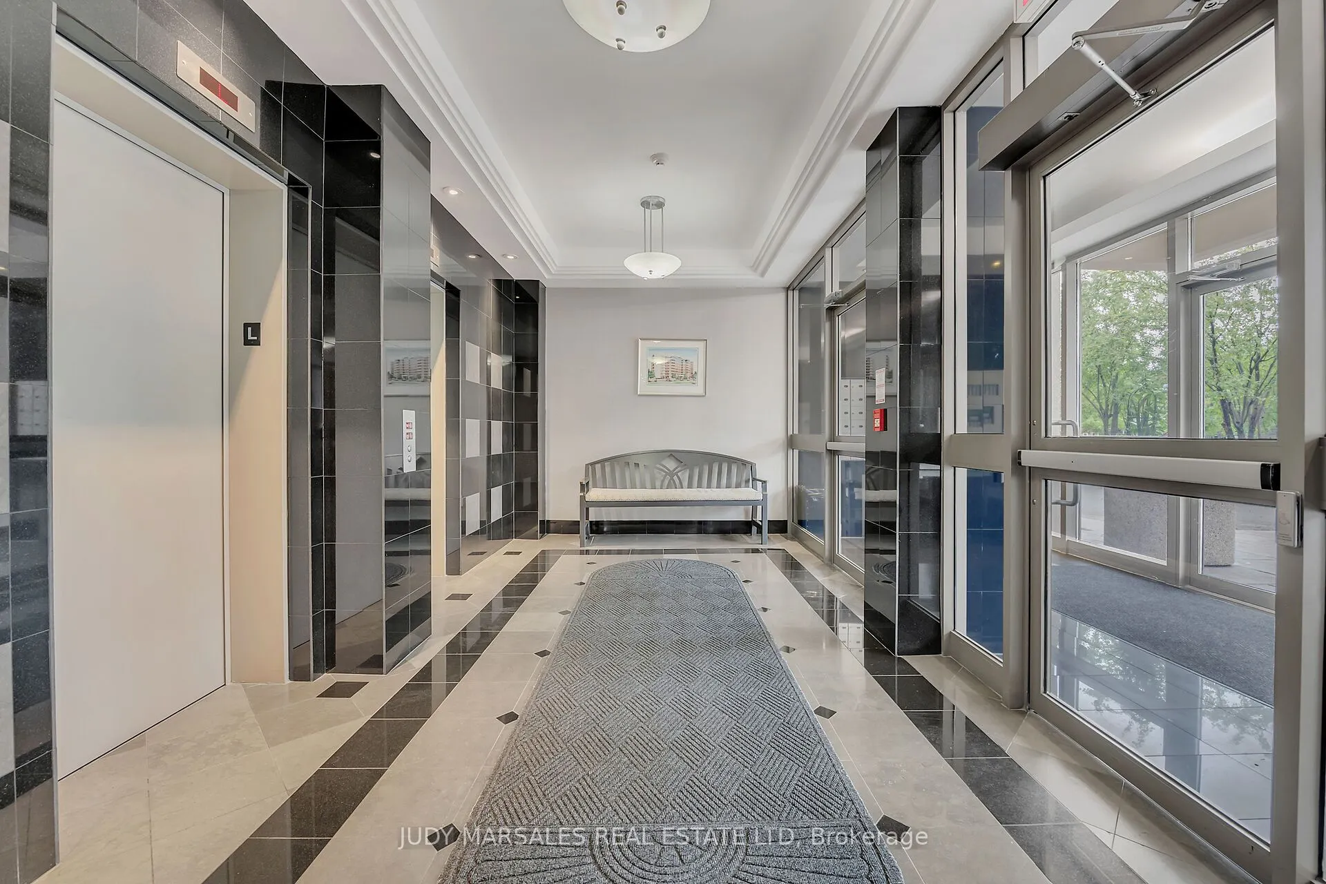 1770 Main Street W, #105