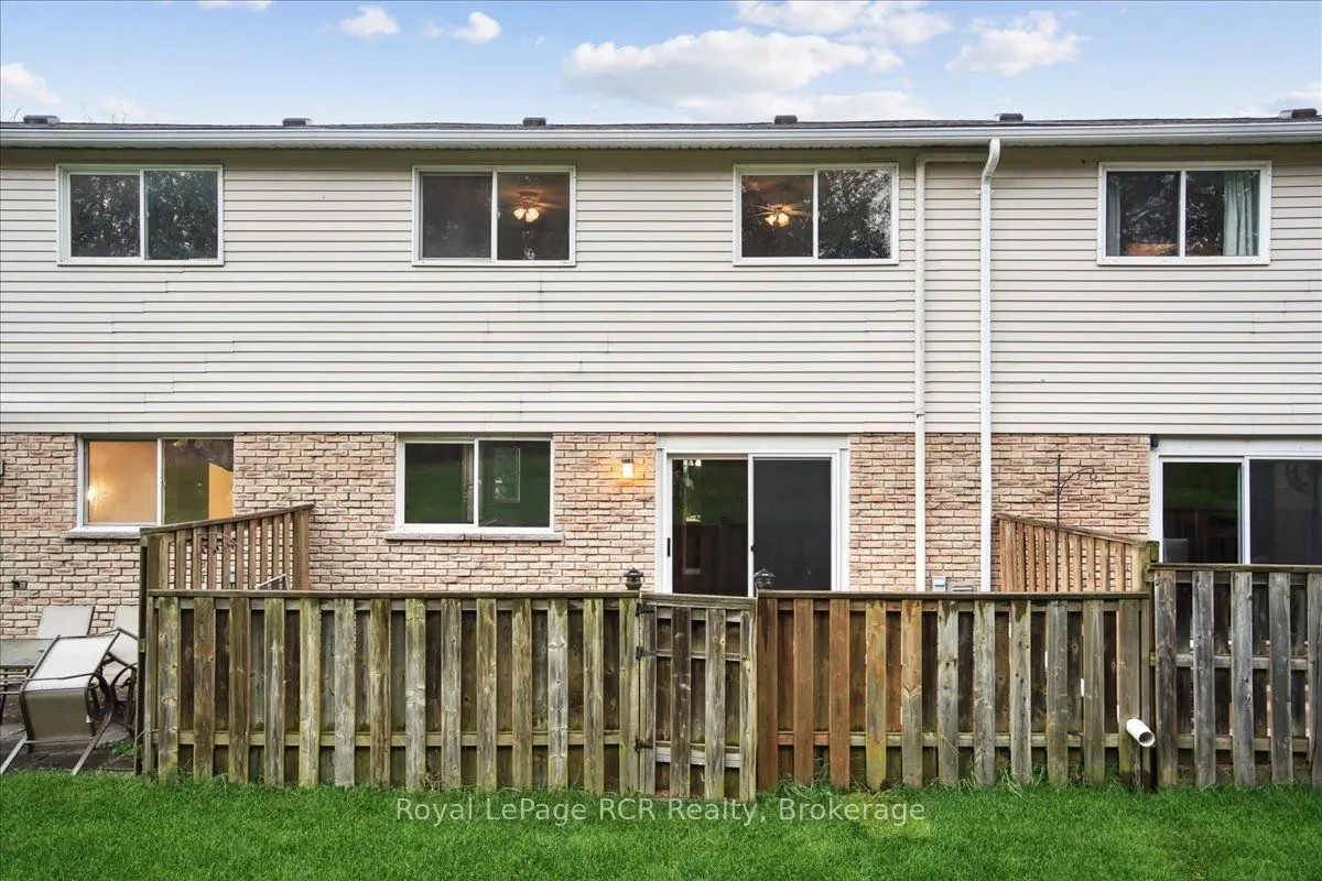 85 Laurie Crescent, #85