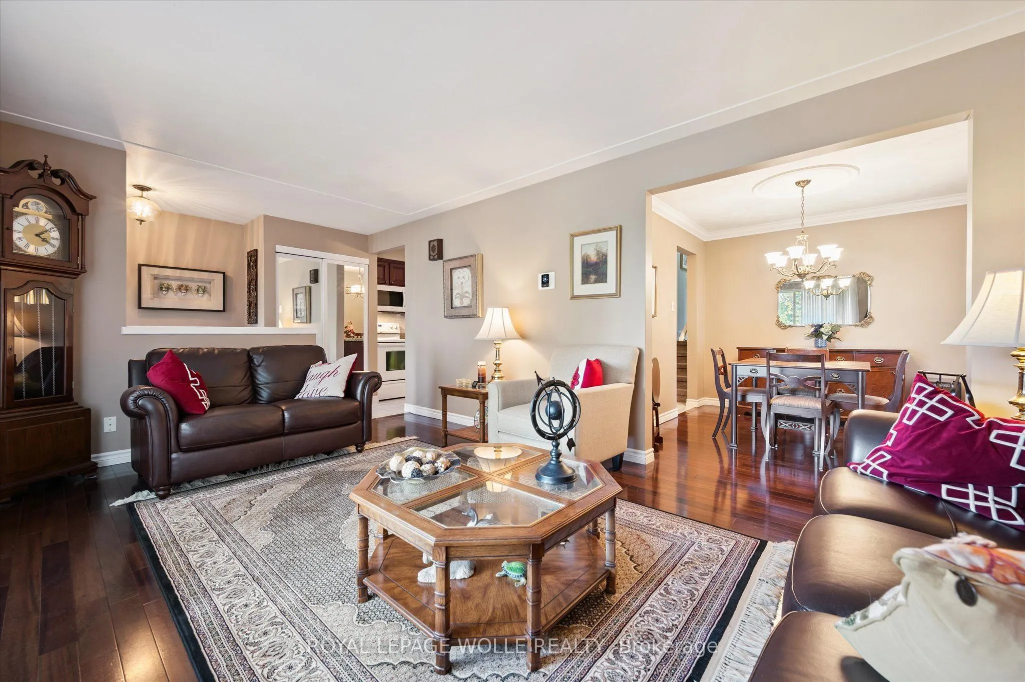 61 Sandsprings Crescent