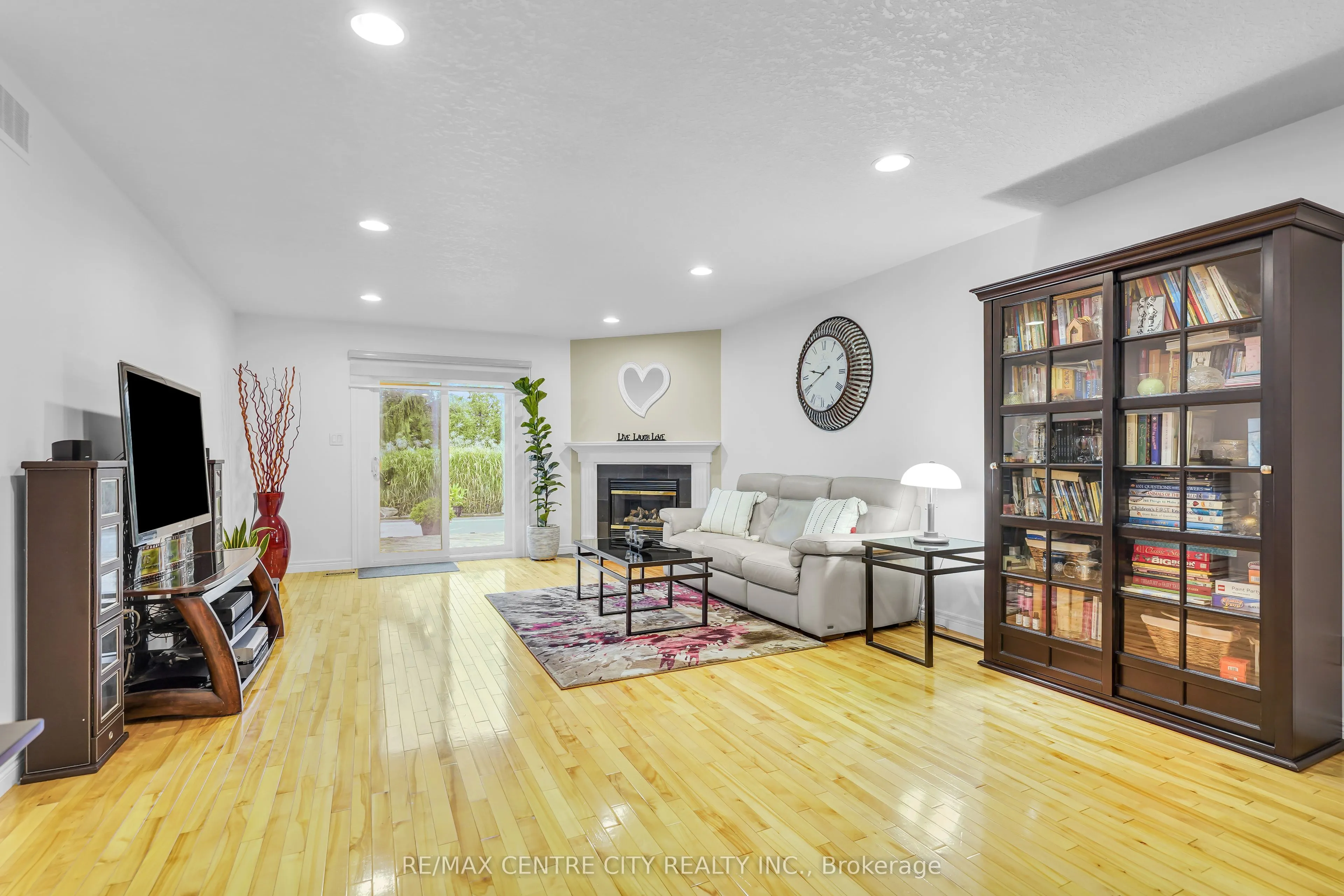 493 Cardigan Place