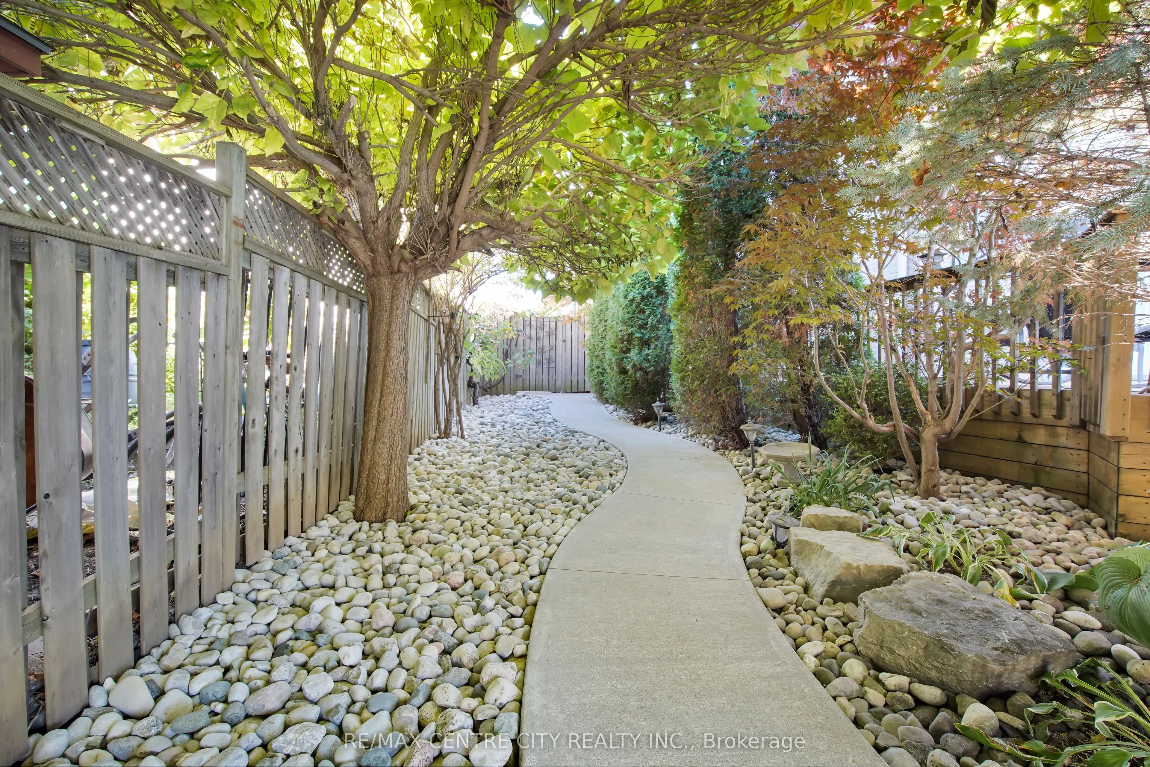 493 Cardigan Place