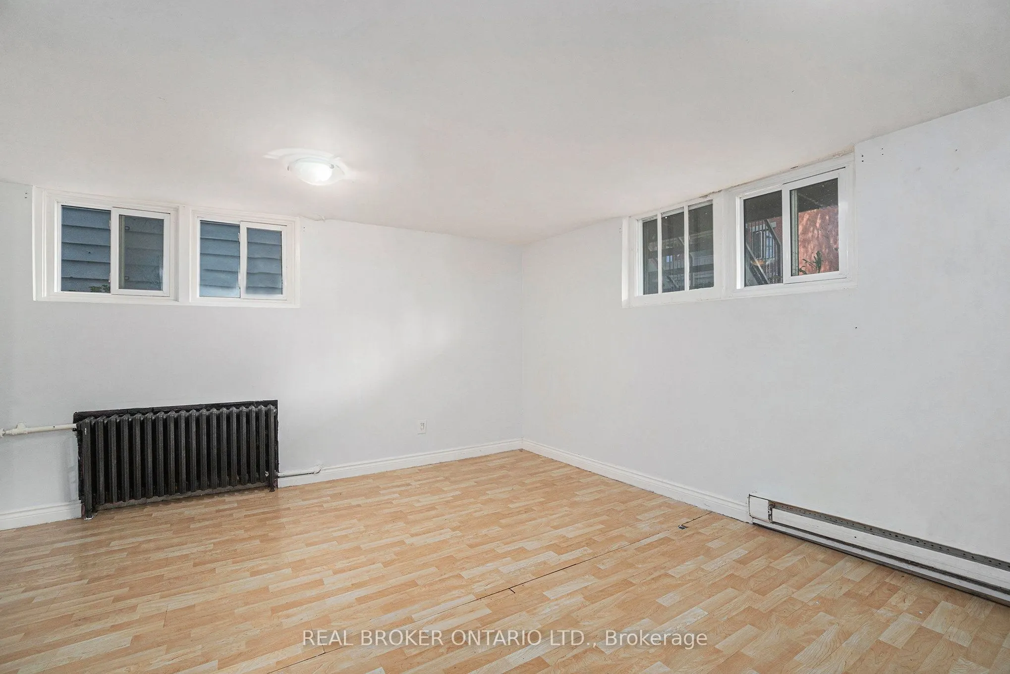 295 St. Andrew Street