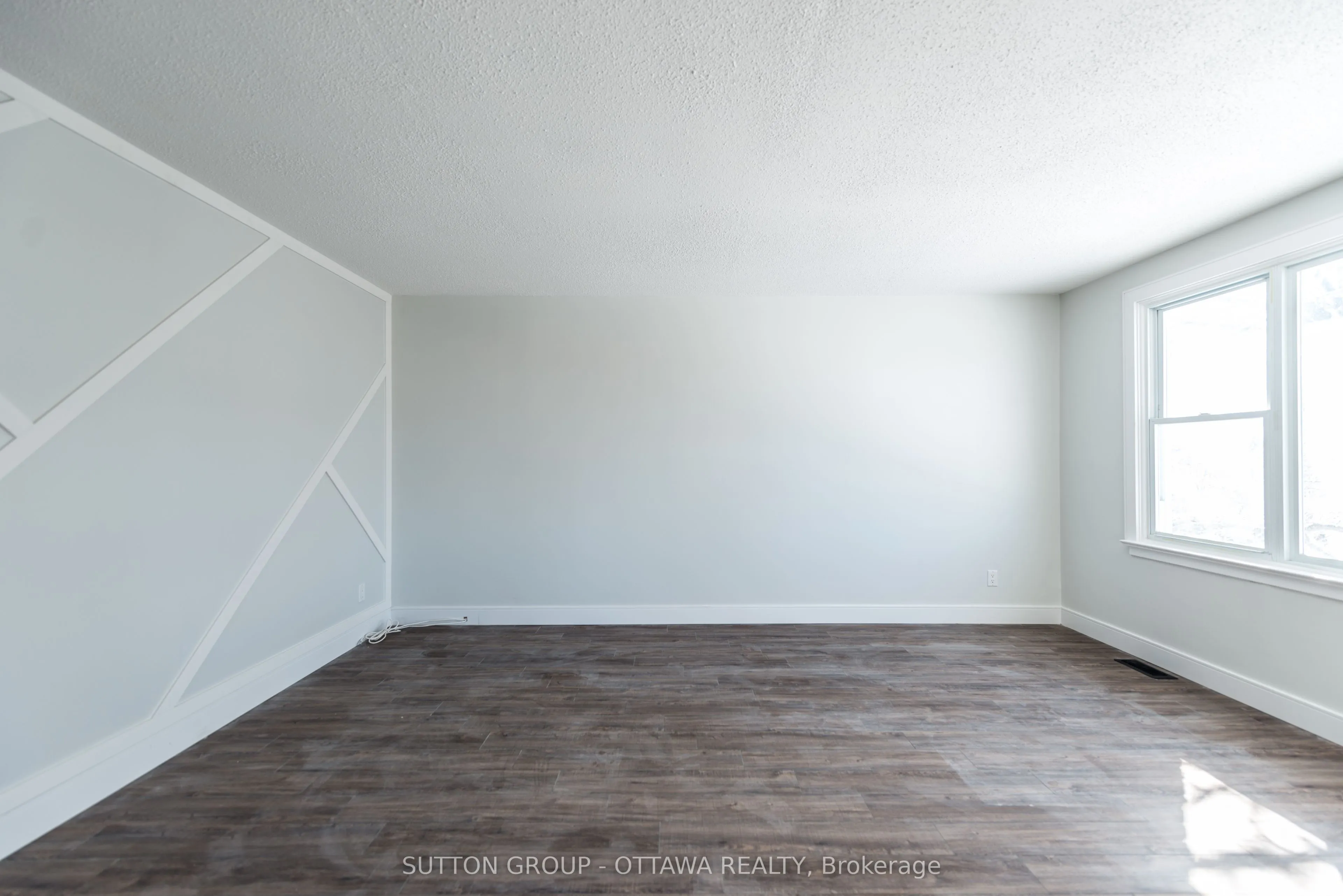 2419 Pagé Road N, #3