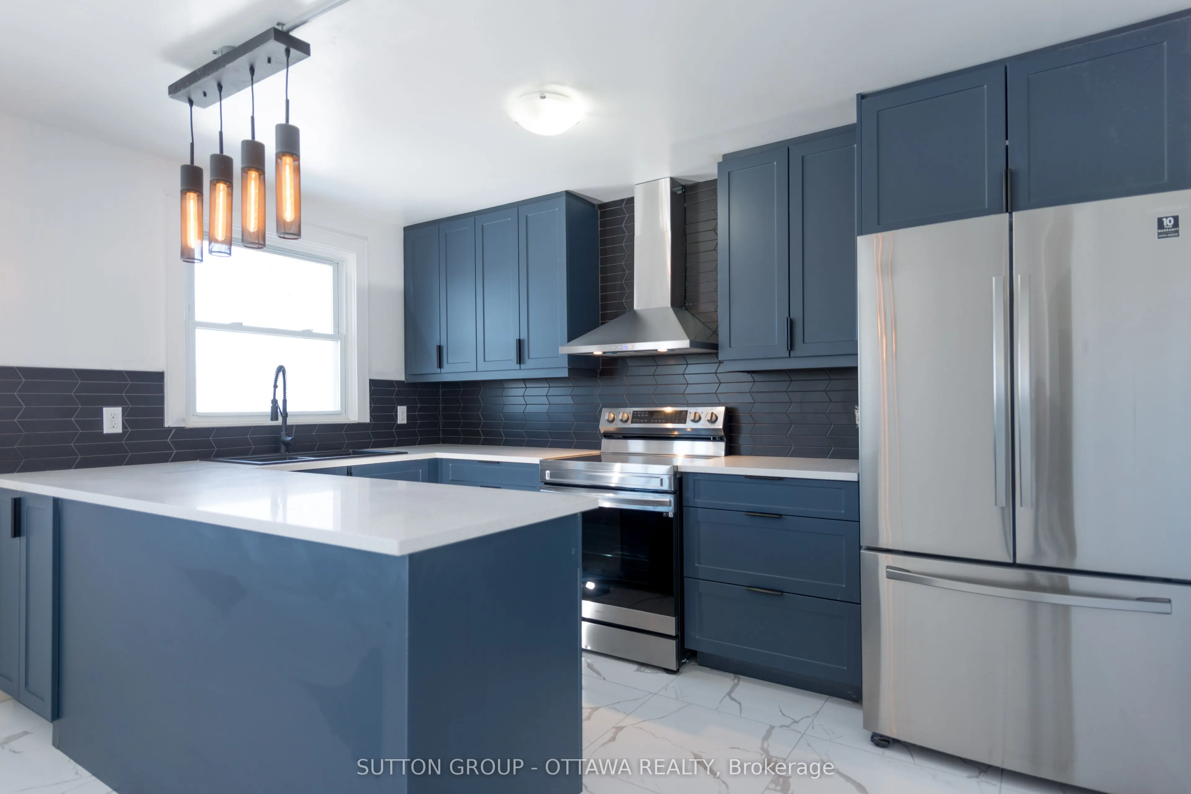 2419 Pagé Road N, #3