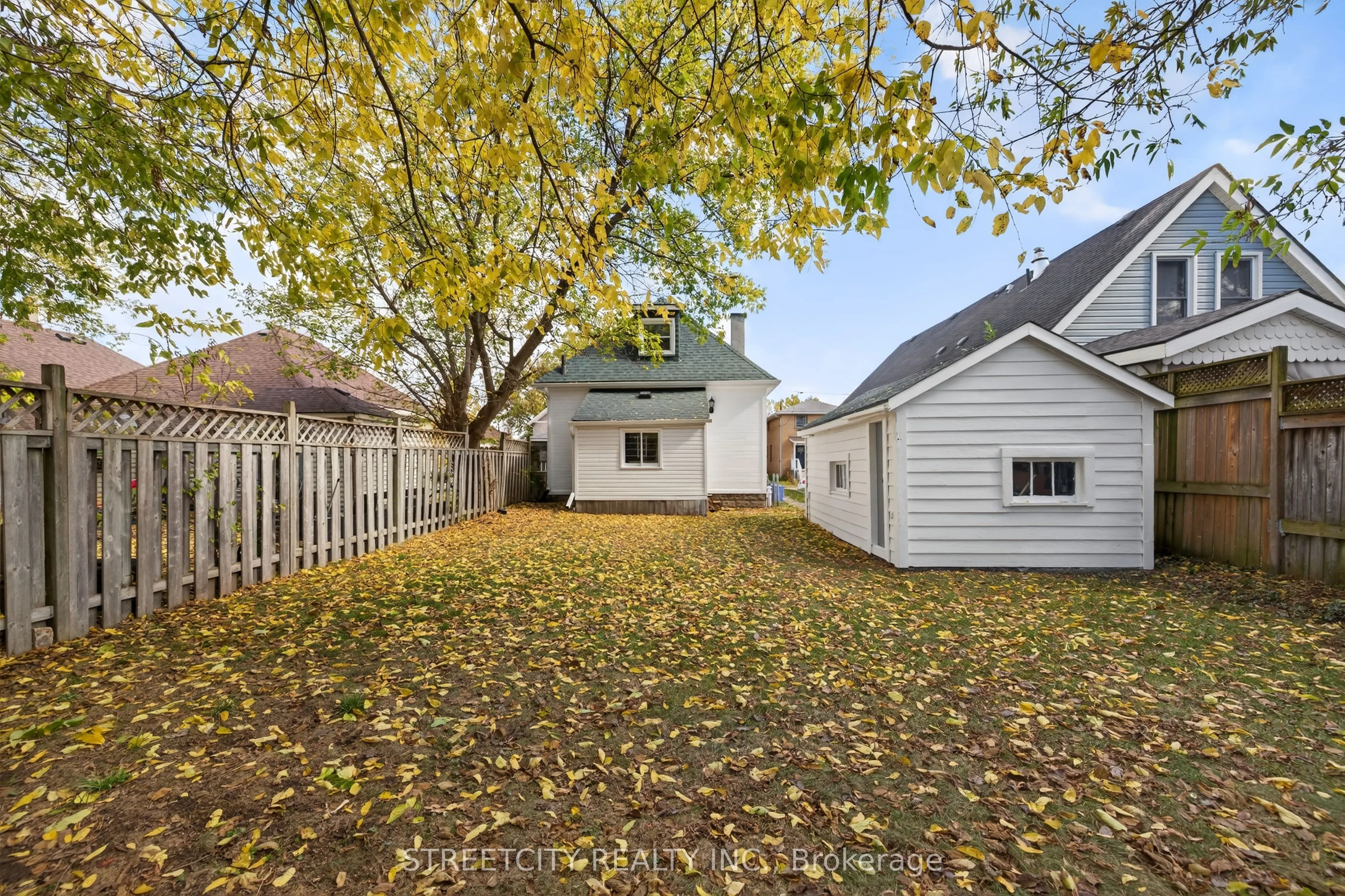 55 Hydro Street S