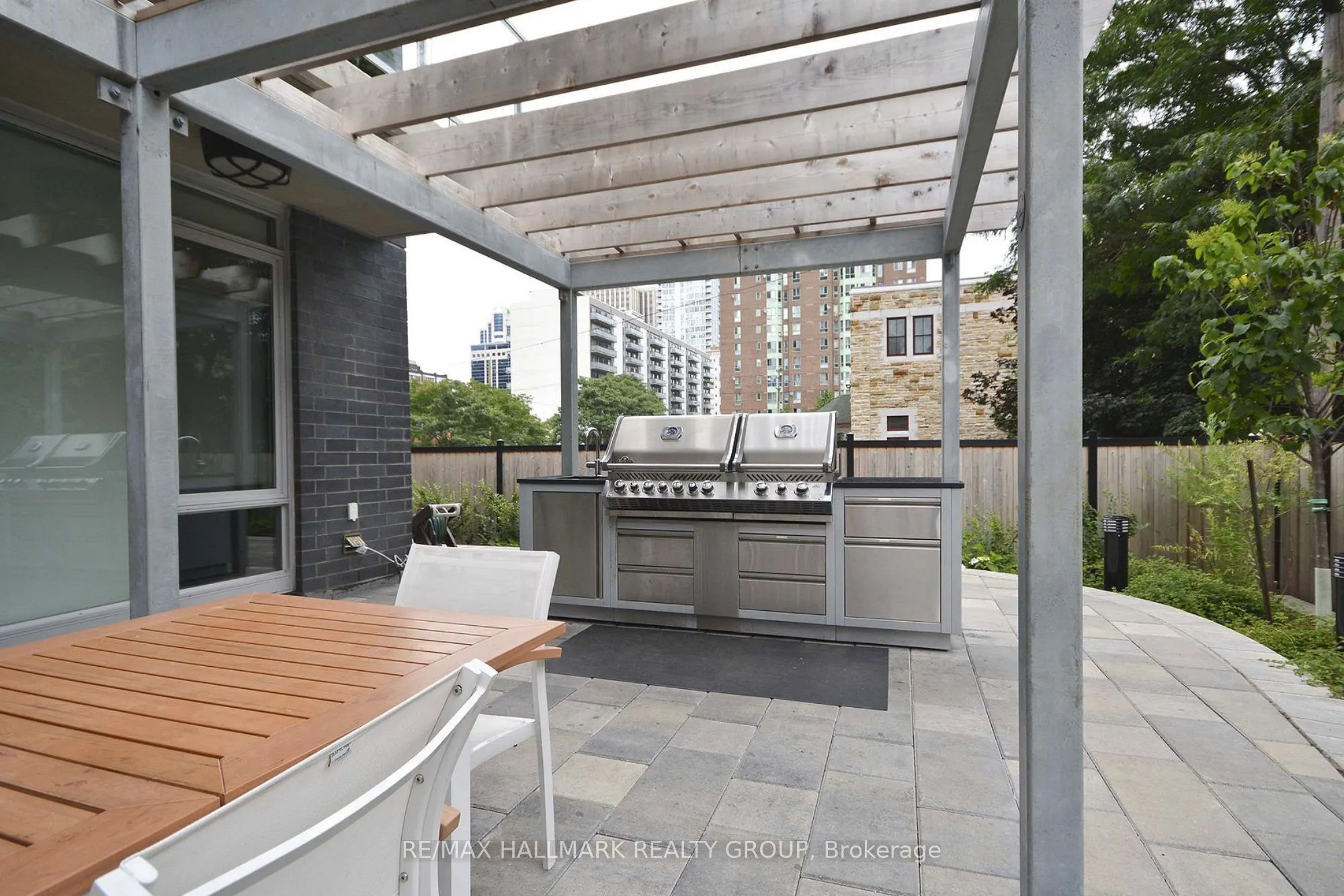 300 Lisgar Street, #1007