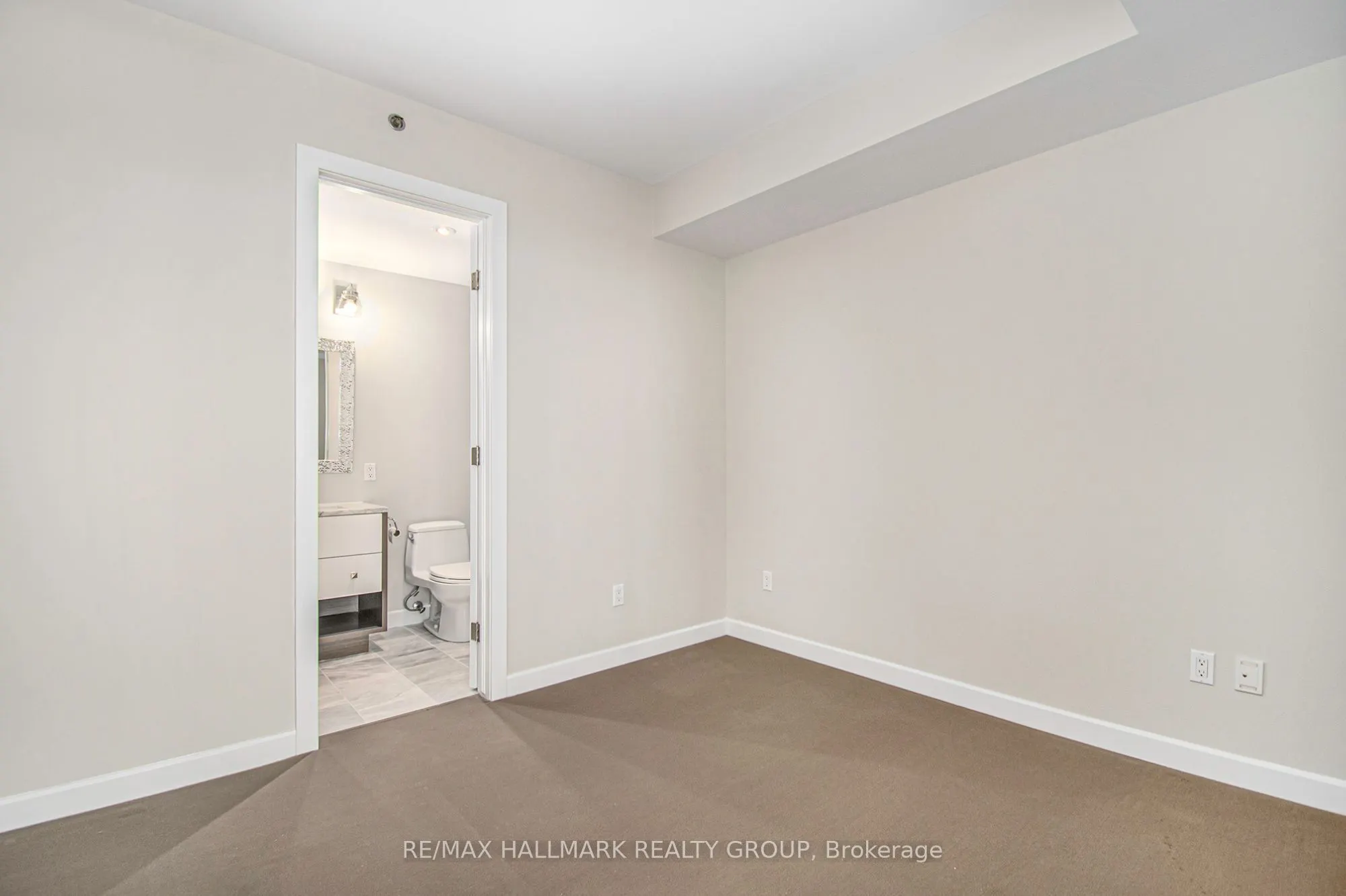 300 Lisgar Street, #1007