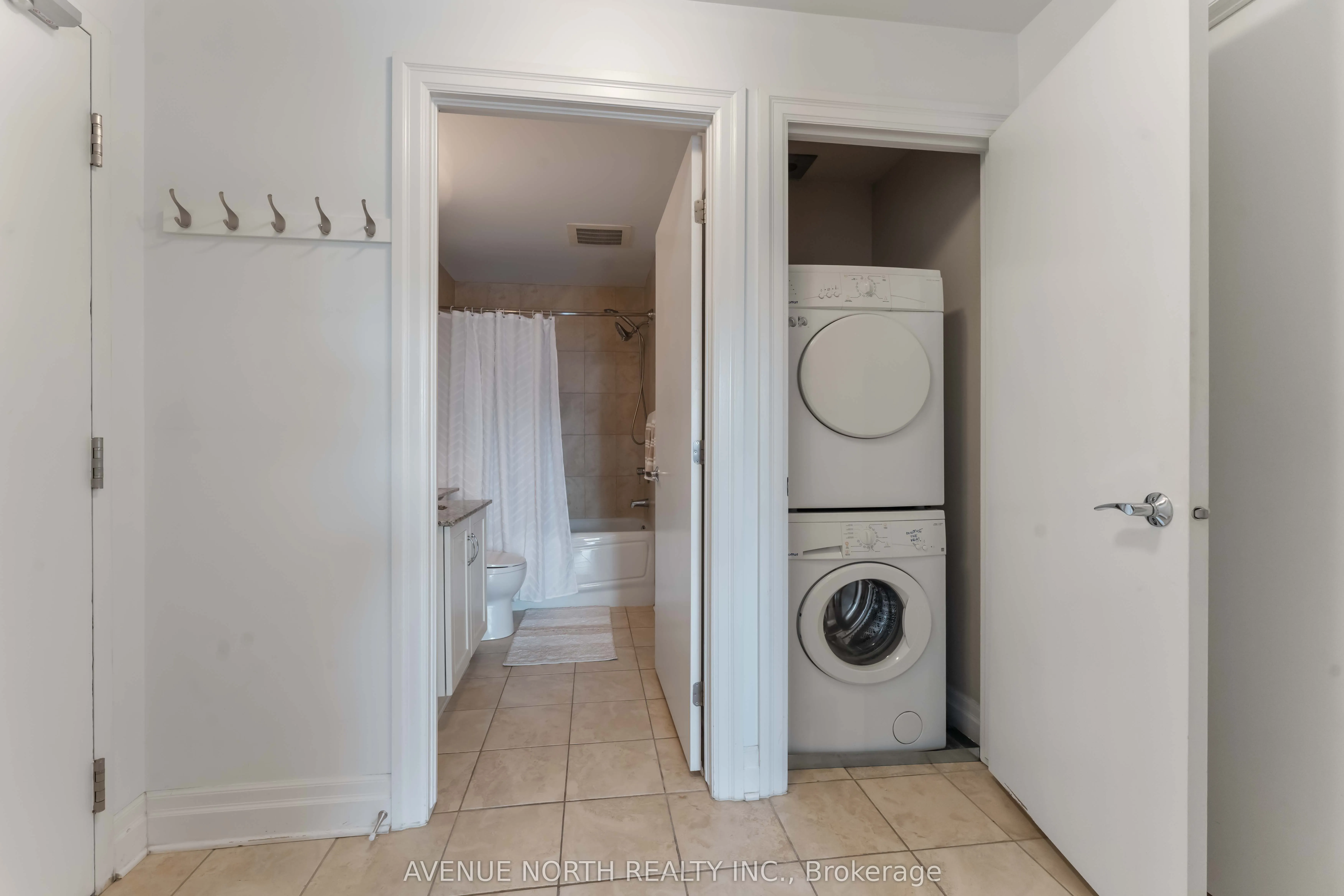 245 Kent Street, #1505