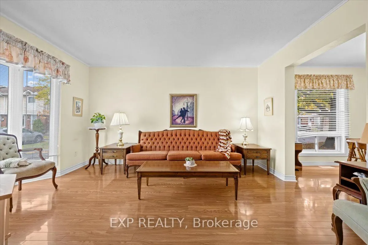 1971 Greenvale Lane
