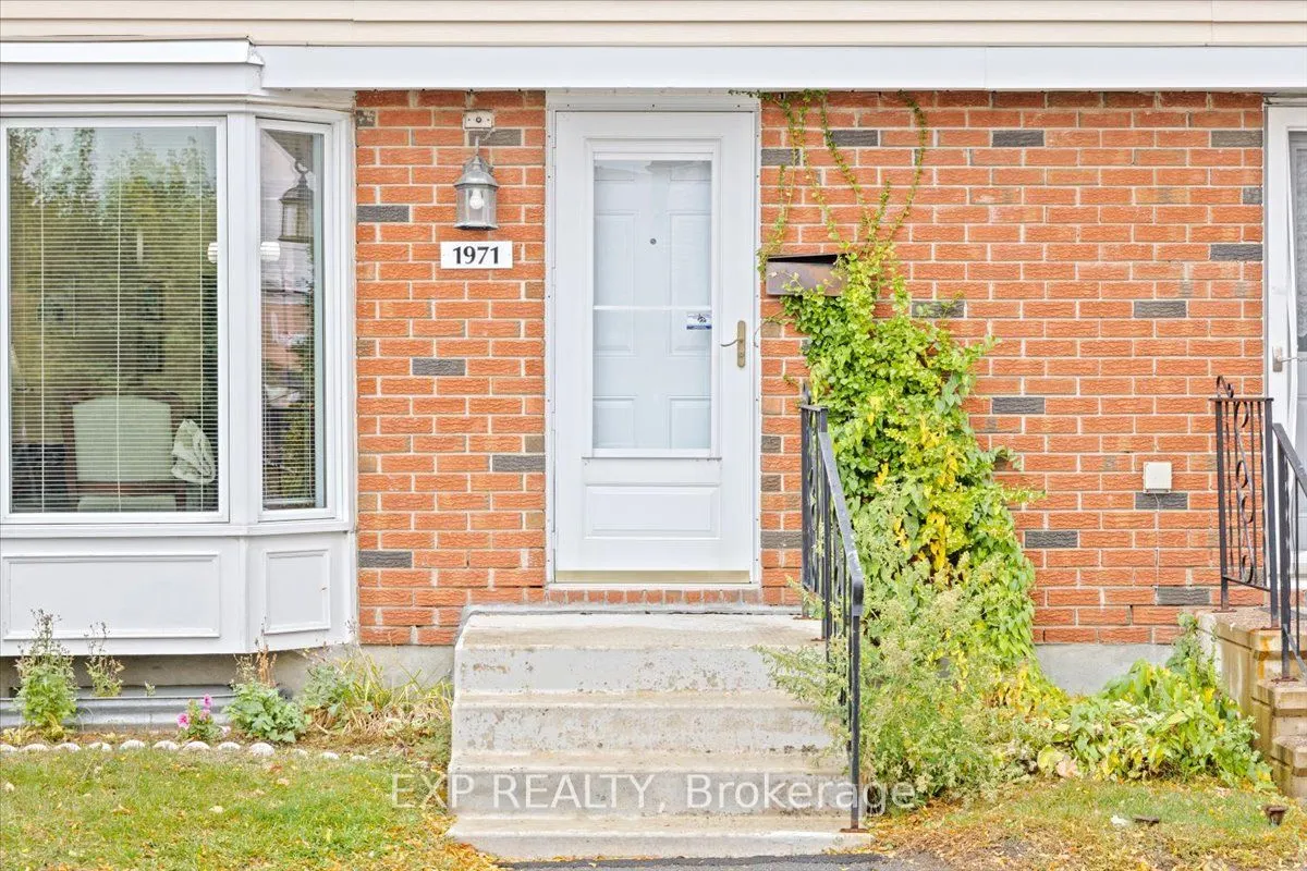 1971 Greenvale Lane