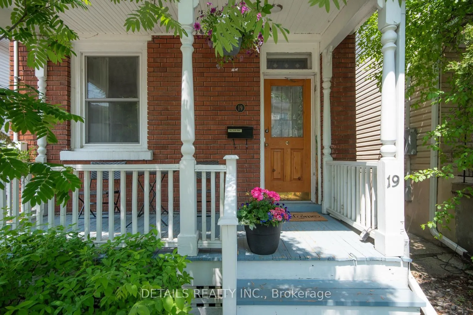 19 Gould Street