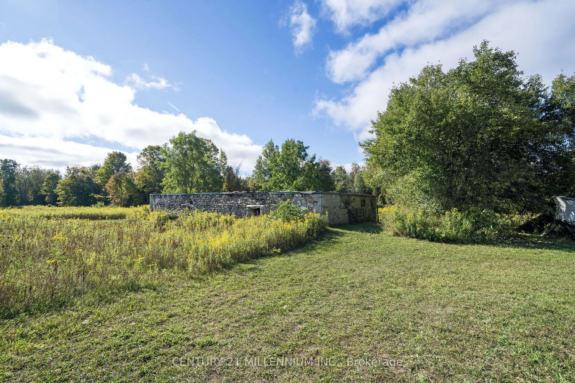 9639 Wellington Rd 22 Road