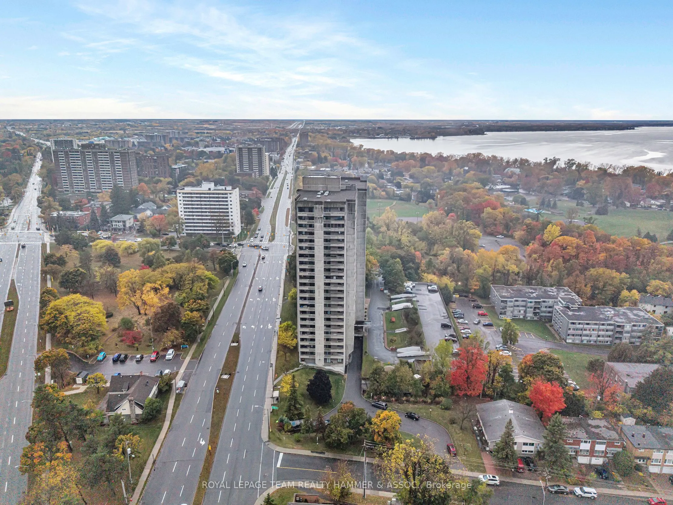 415 Greenview Avenue, #106