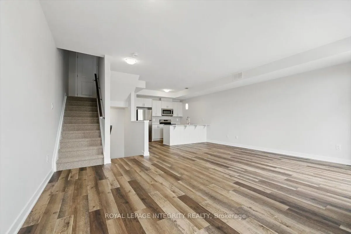 541 LOURMARIN Private