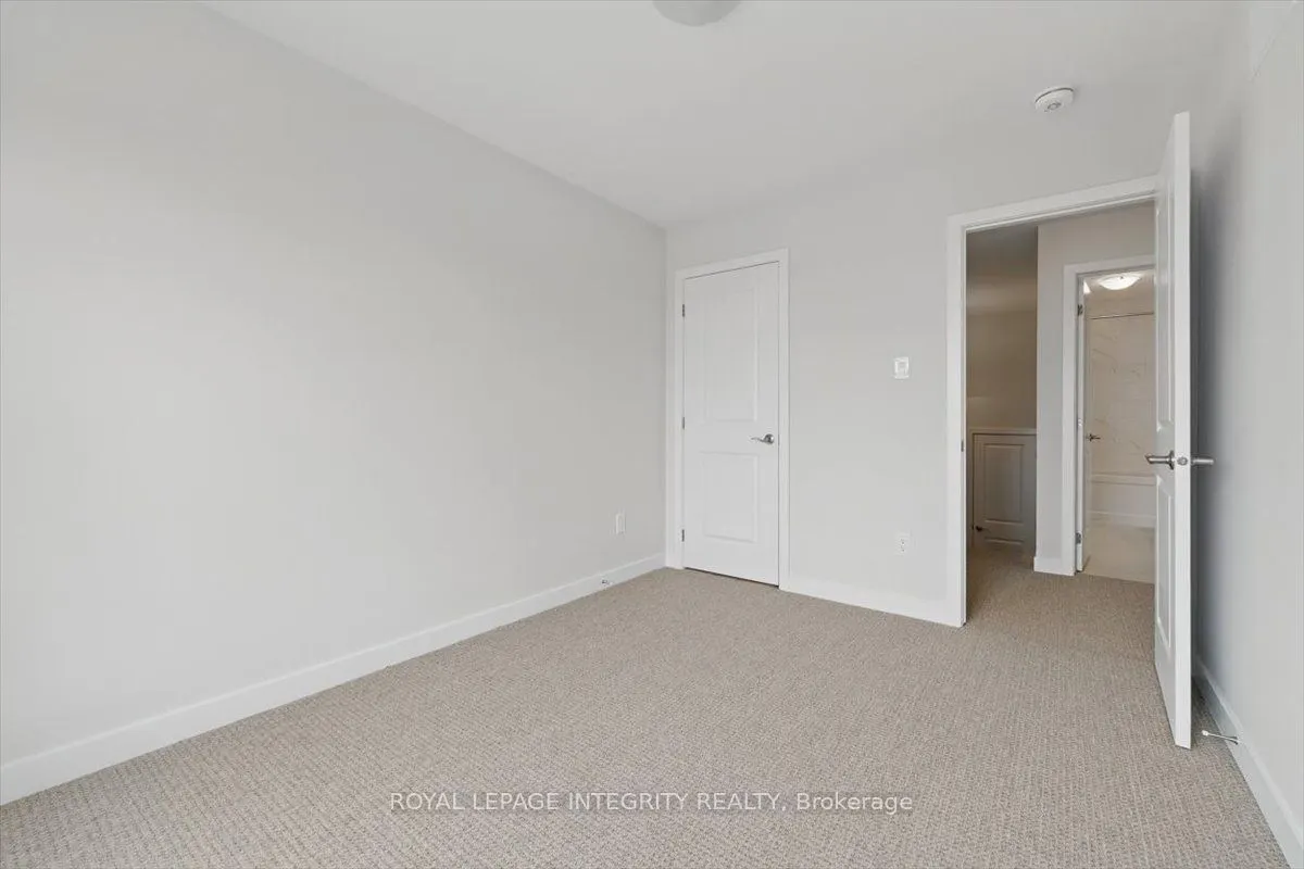 541 LOURMARIN Private
