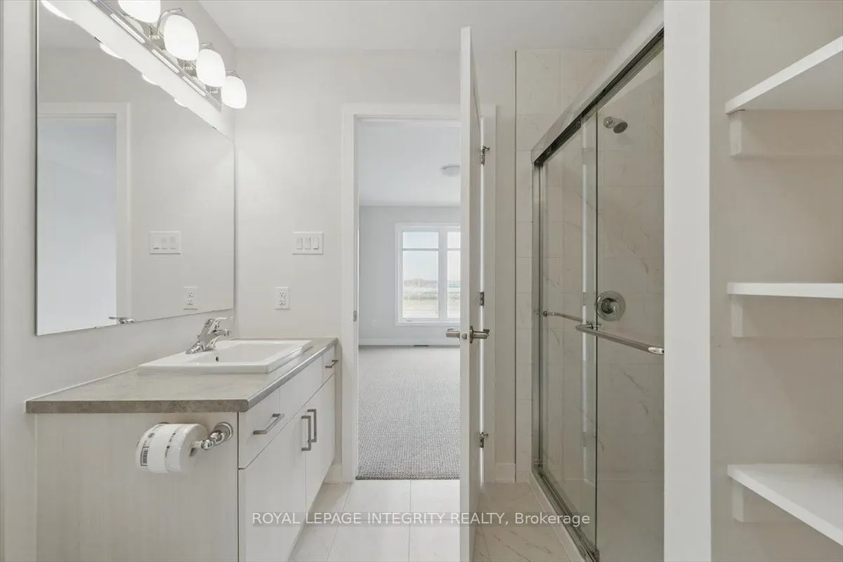 541 LOURMARIN Private