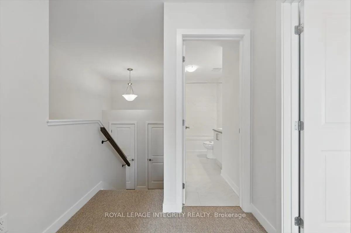 541 LOURMARIN Private