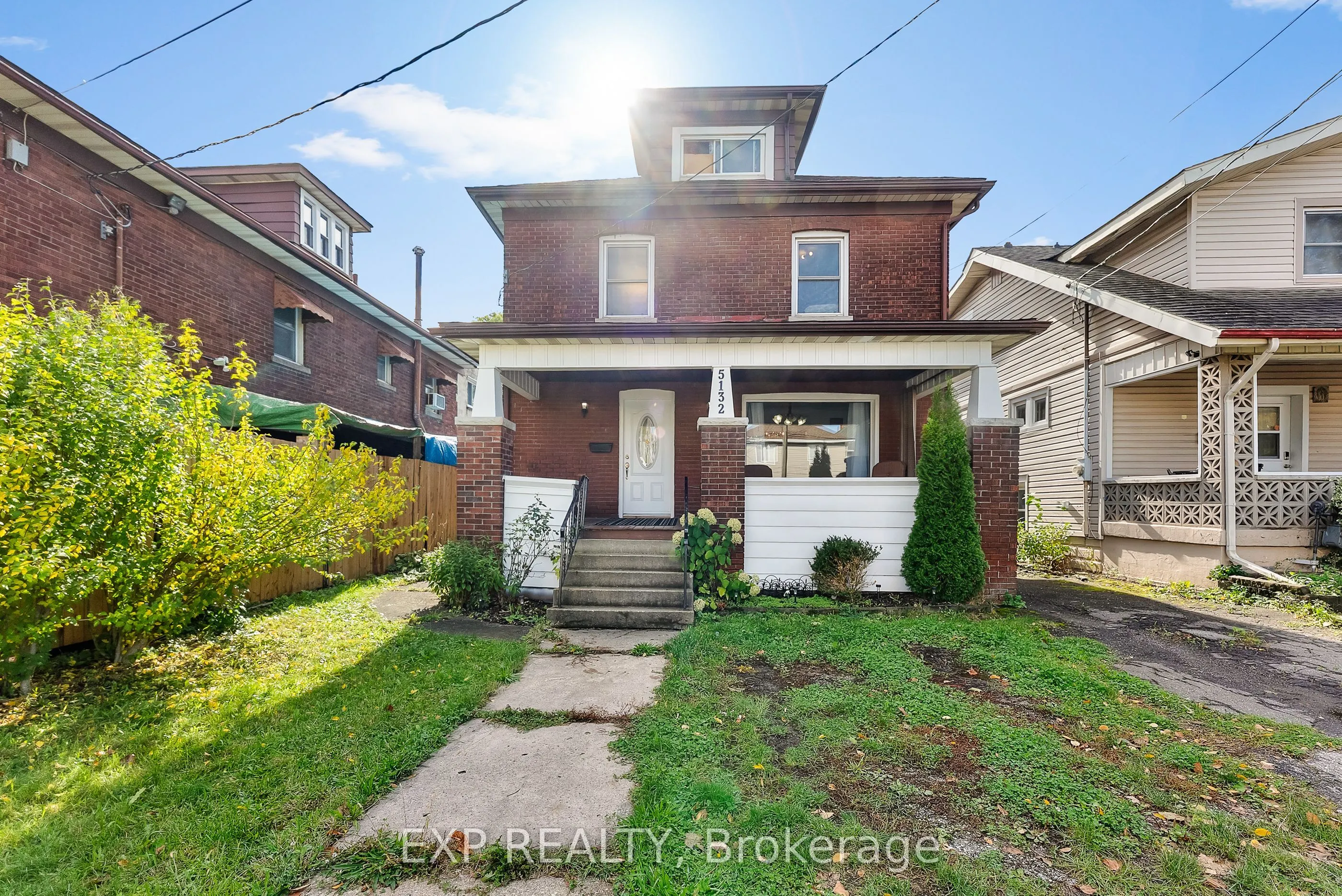 5132 Morrison Street
