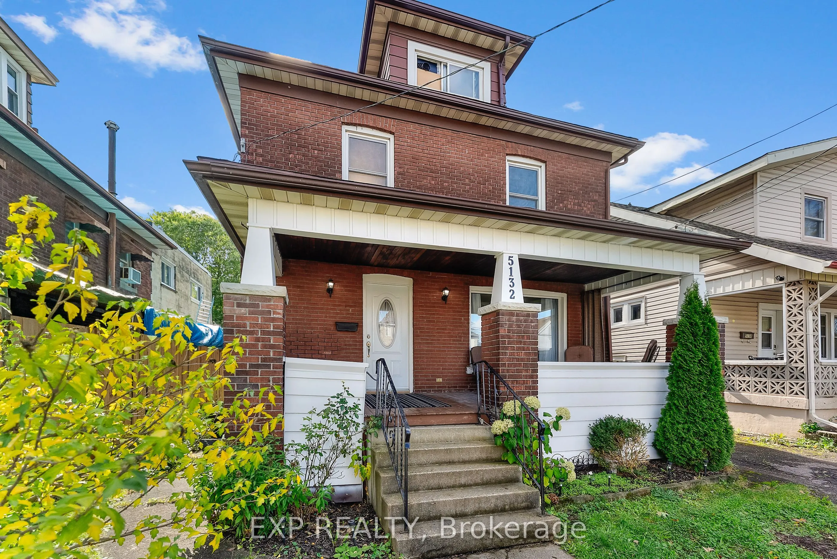 5132 Morrison Street