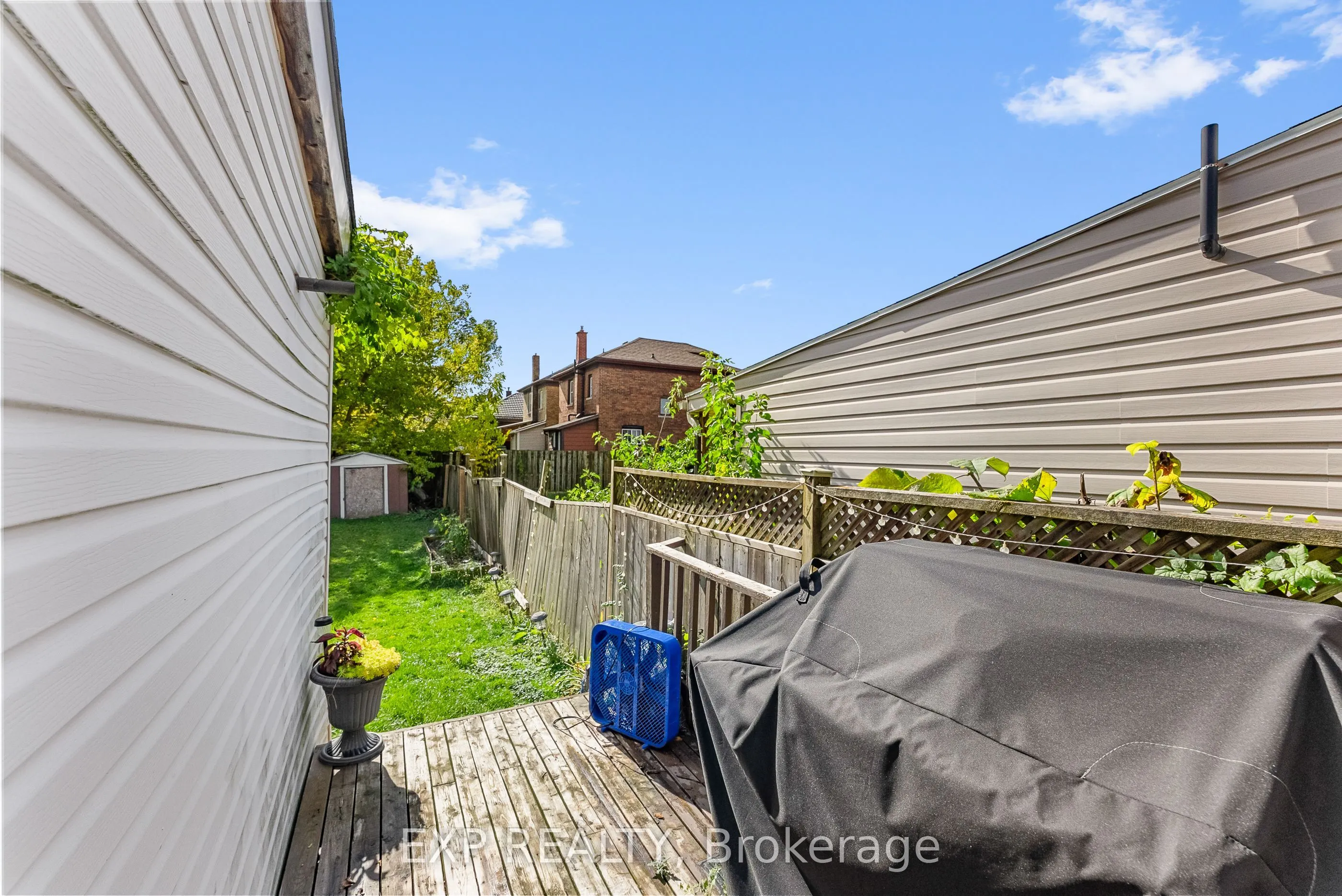 5132 Morrison Street