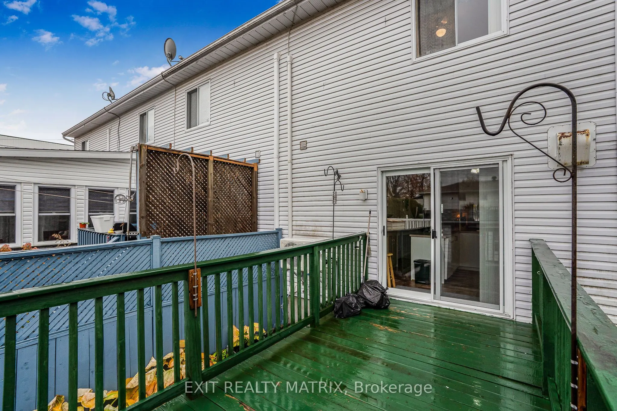 733 Spence Avenue
