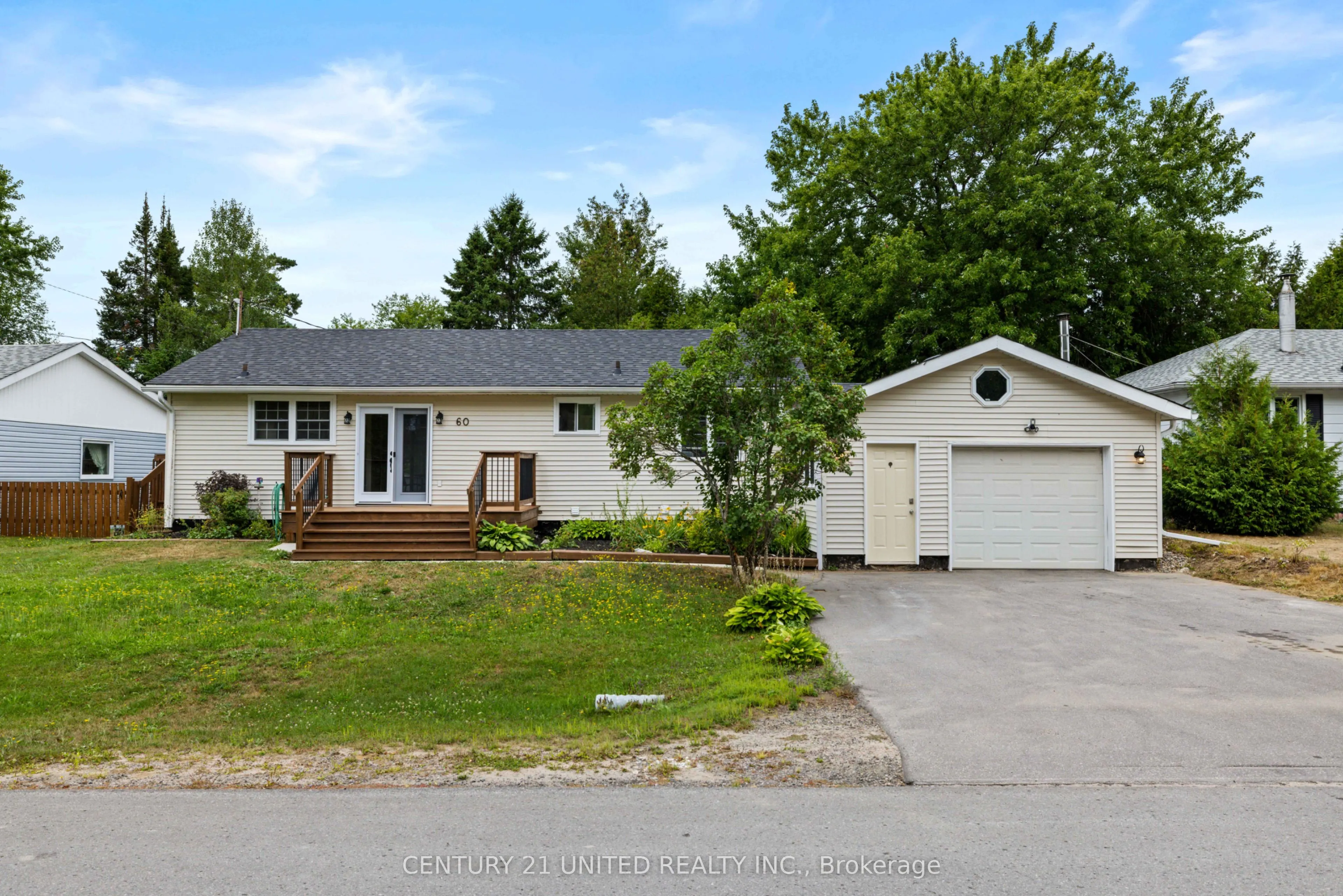 60 Hemlock Street