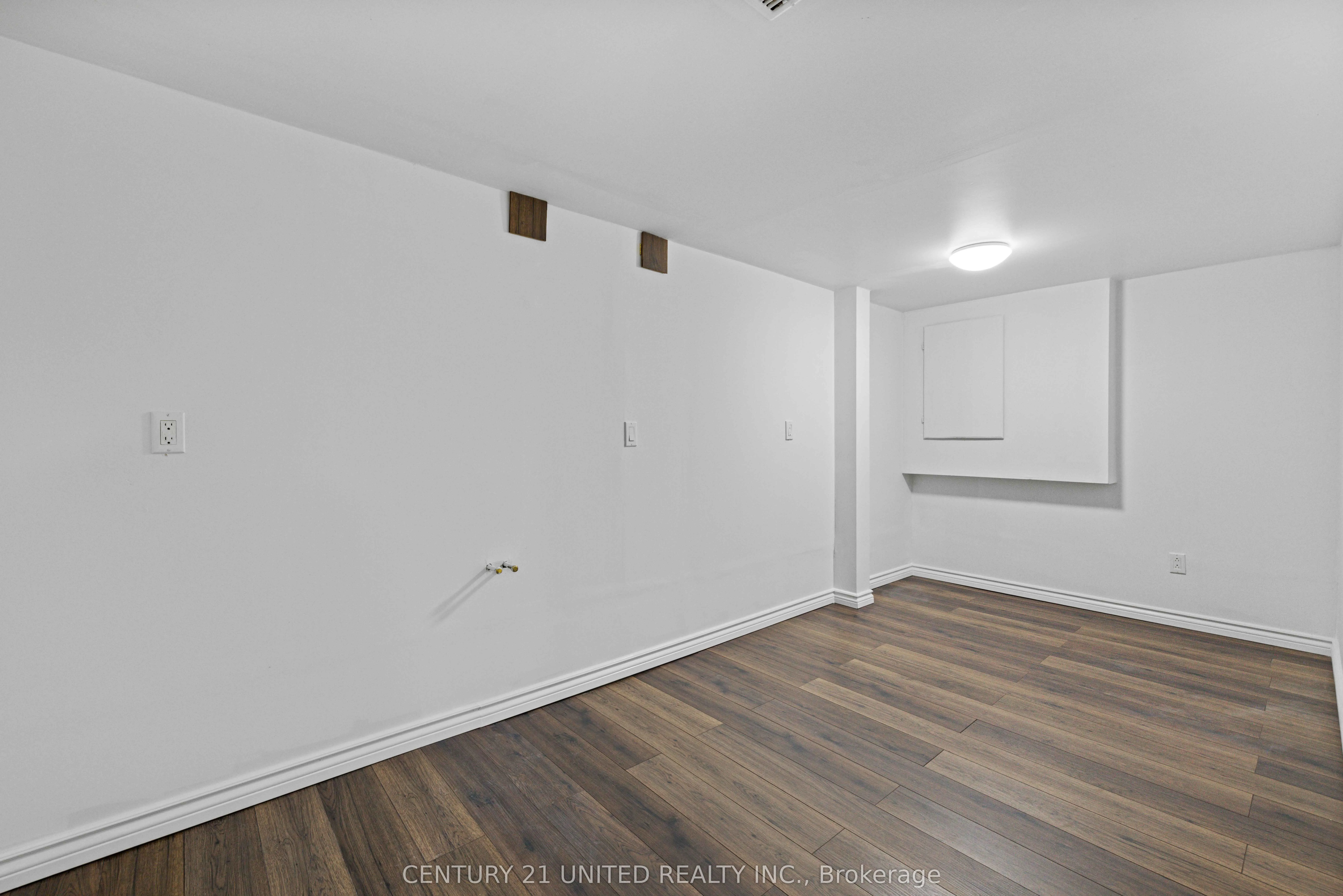 60 Hemlock Street
