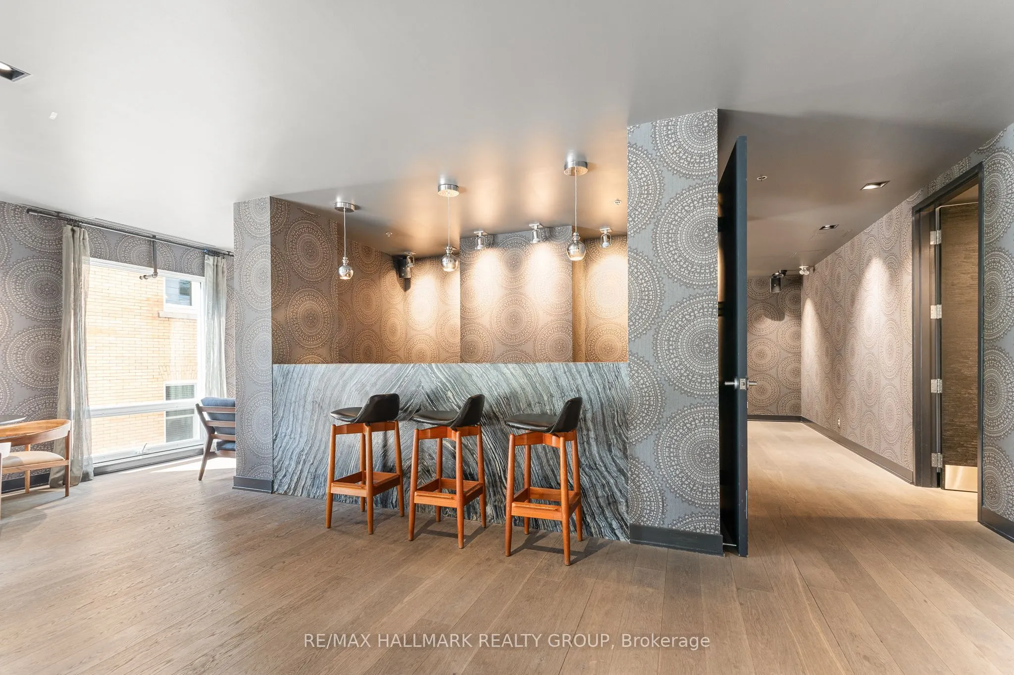 428 Sparks Street, #1007