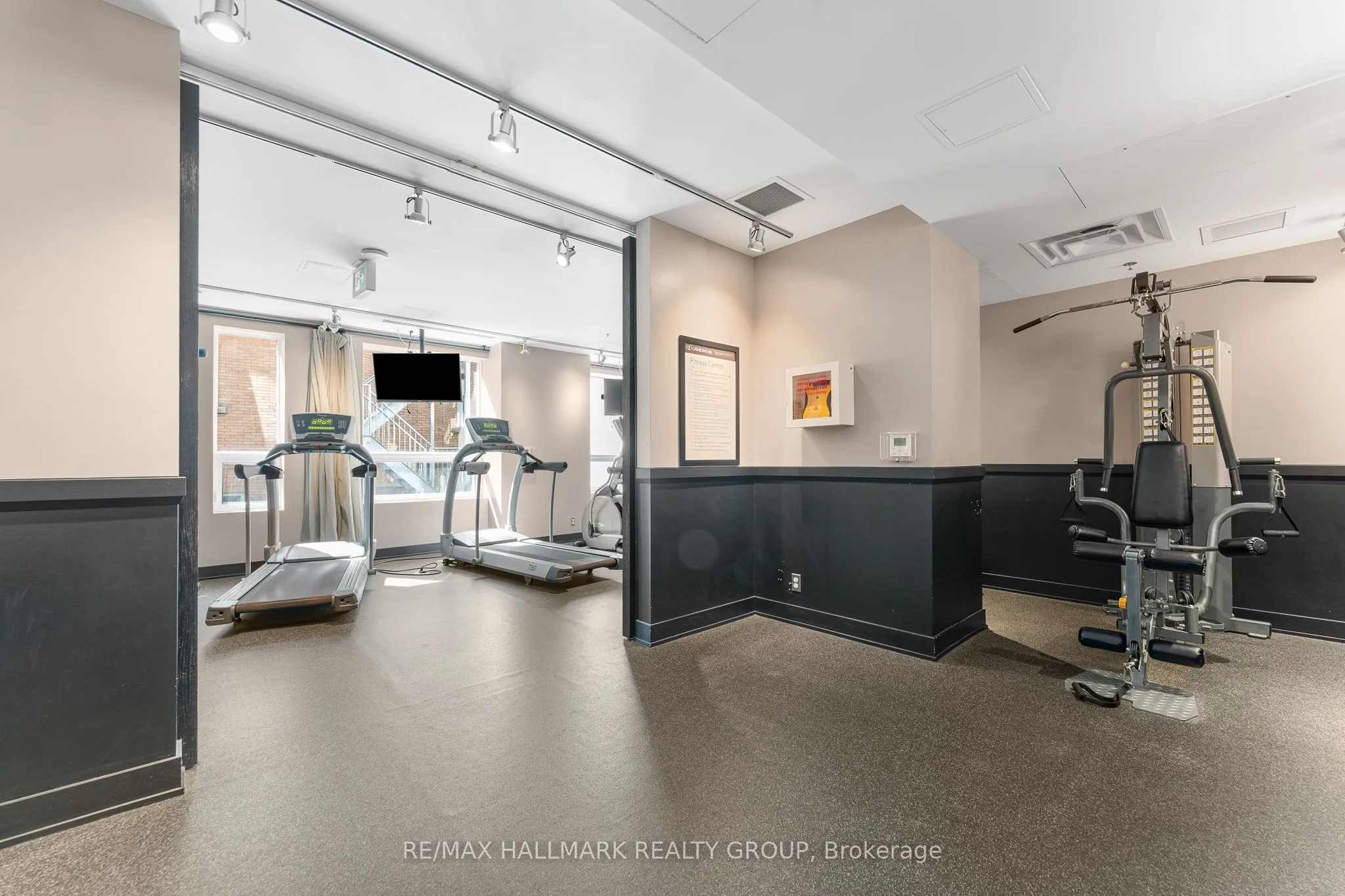 428 Sparks Street, #1007