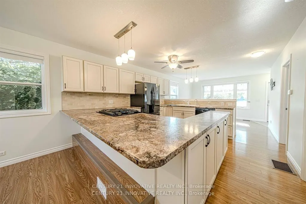 70 St Clair Avenue, #Main