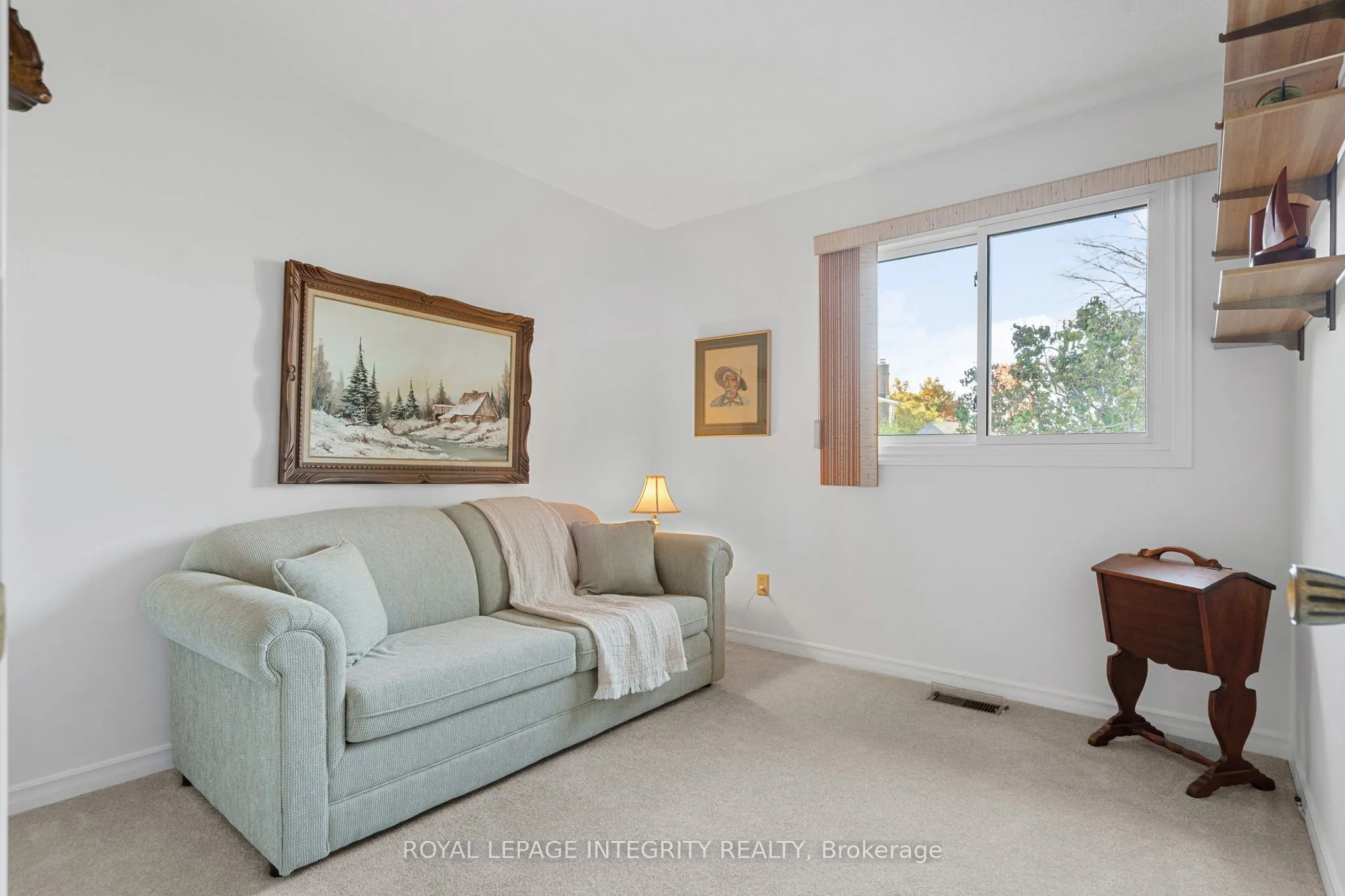 12 Wynford Avenue