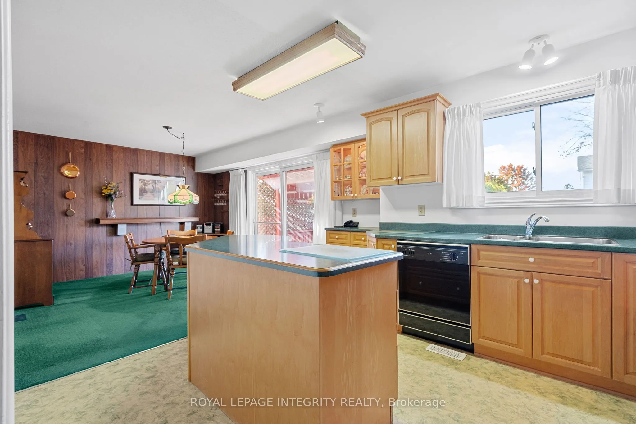 12 Wynford Avenue