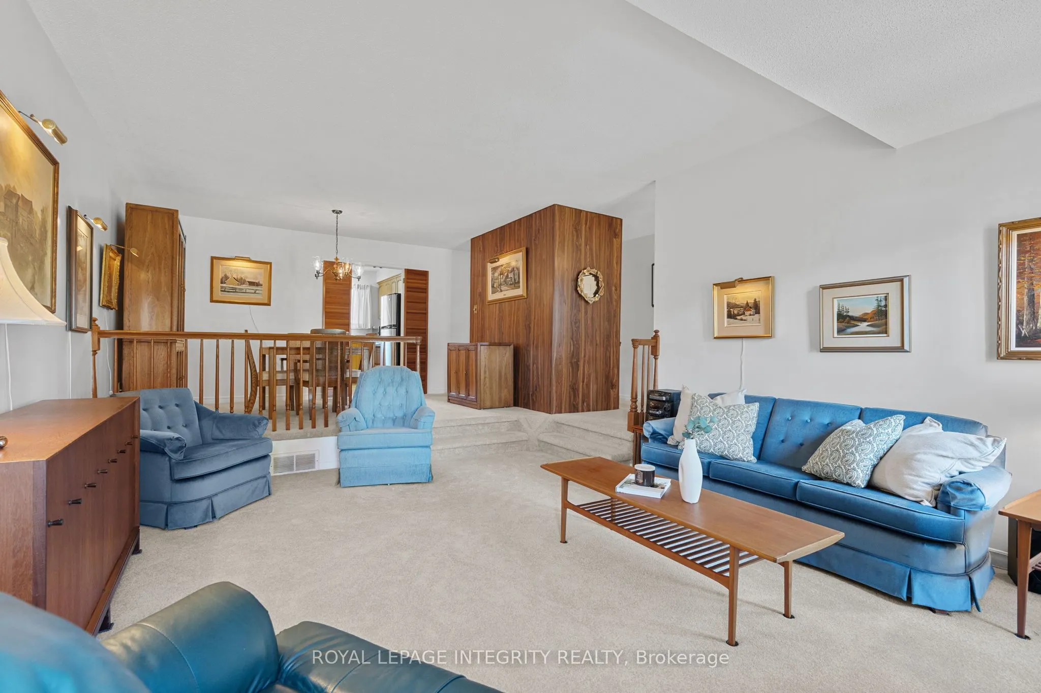 12 Wynford Avenue