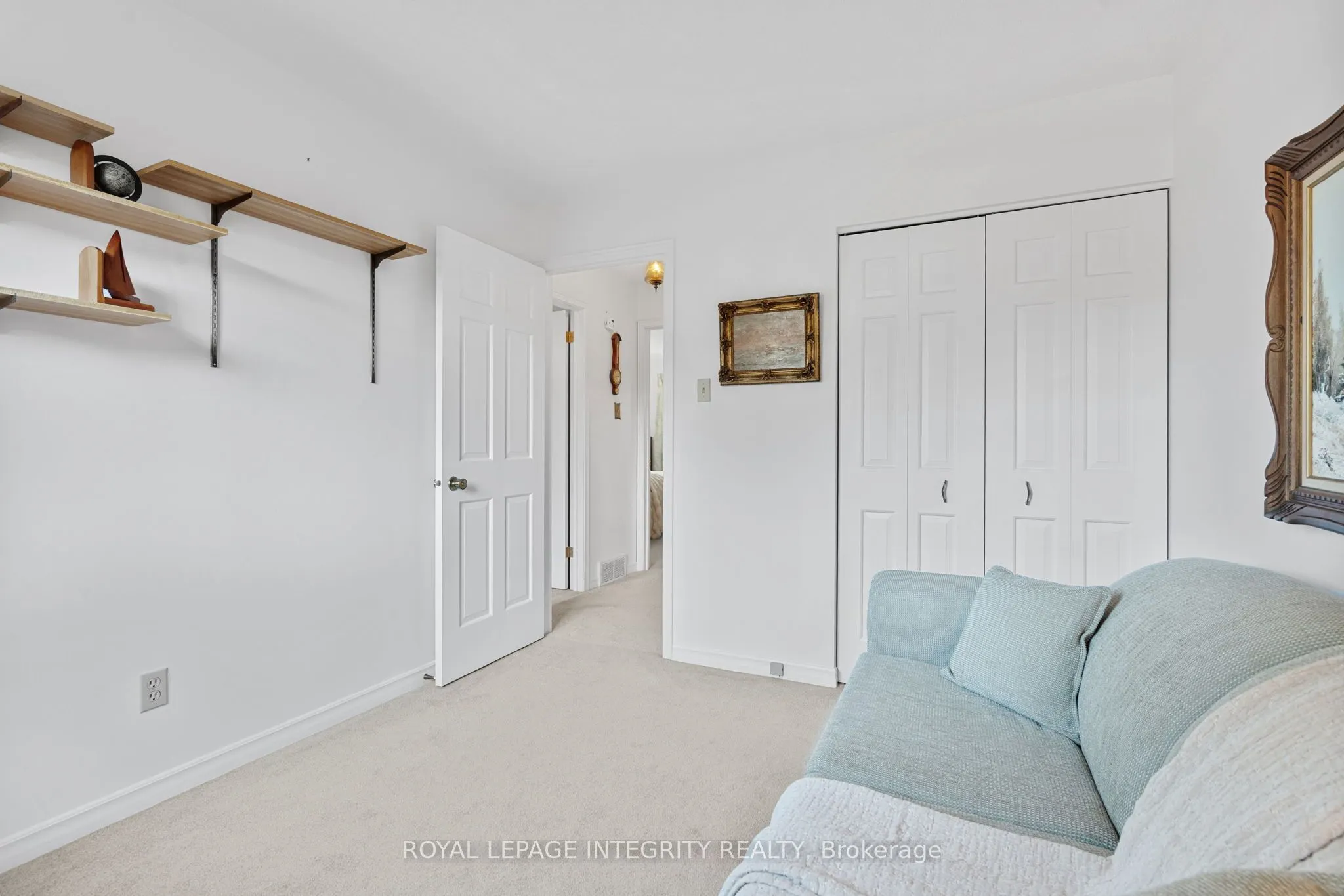 12 Wynford Avenue