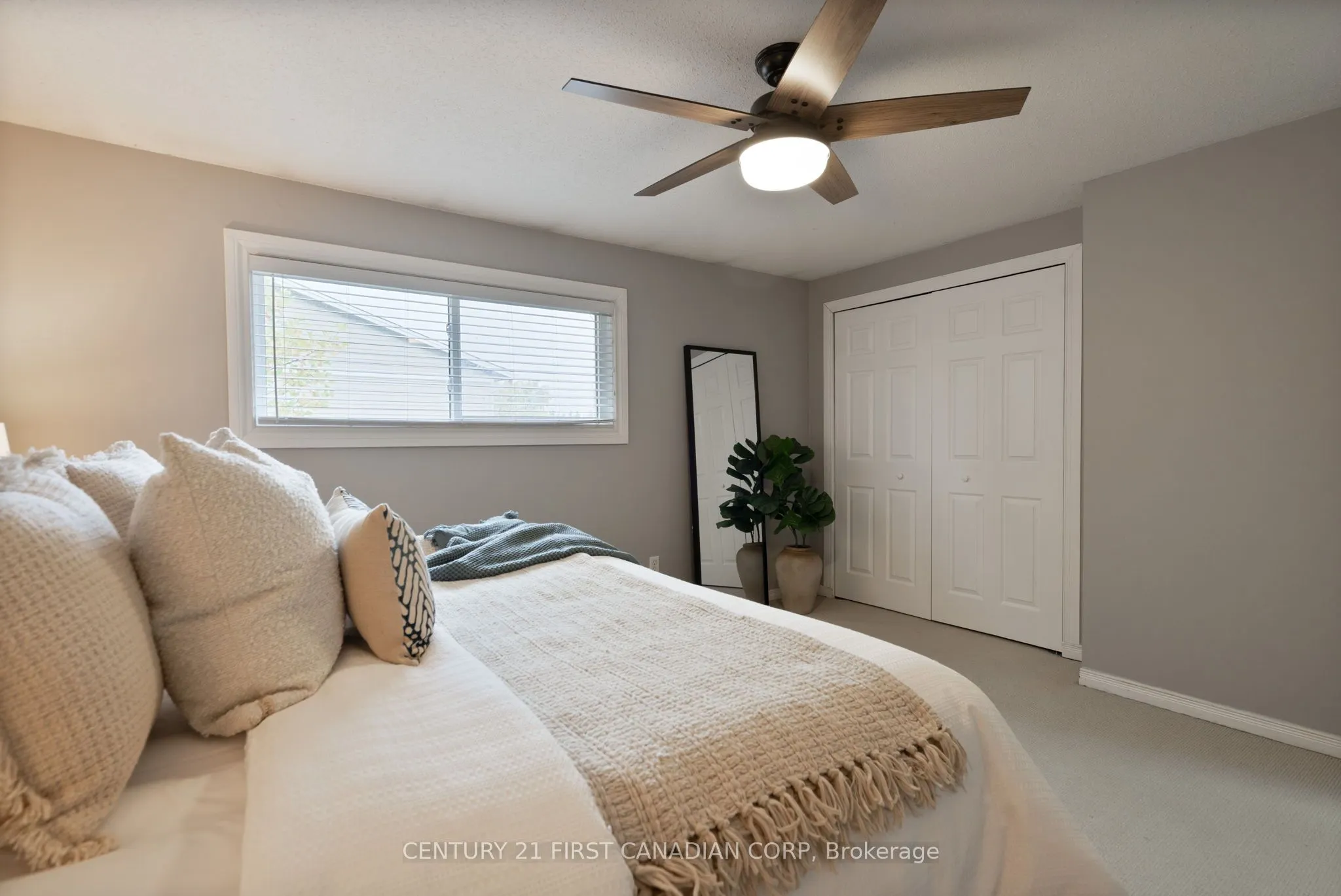 320 Westminster Avenue, #21