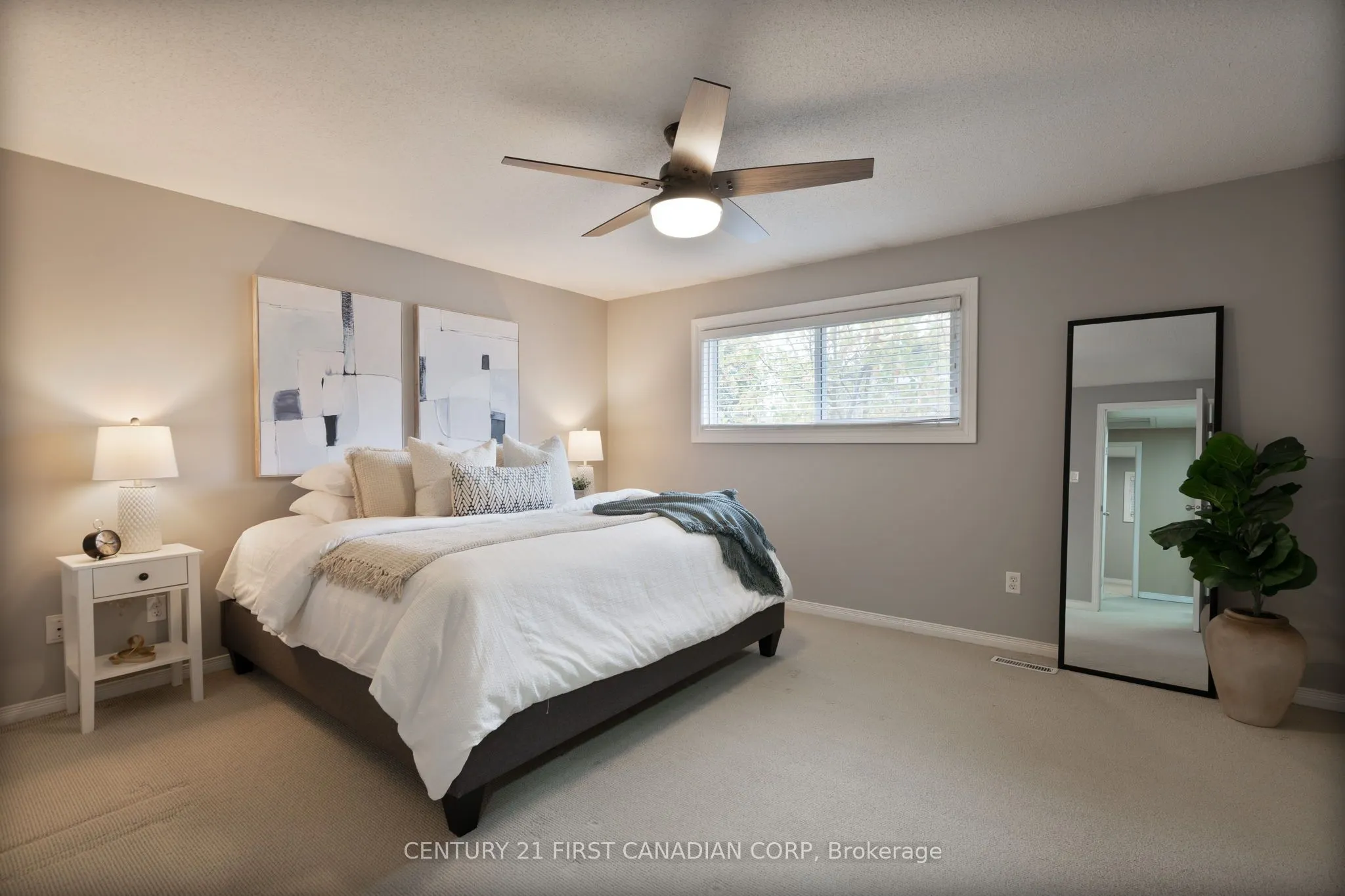 320 Westminster Avenue, #21