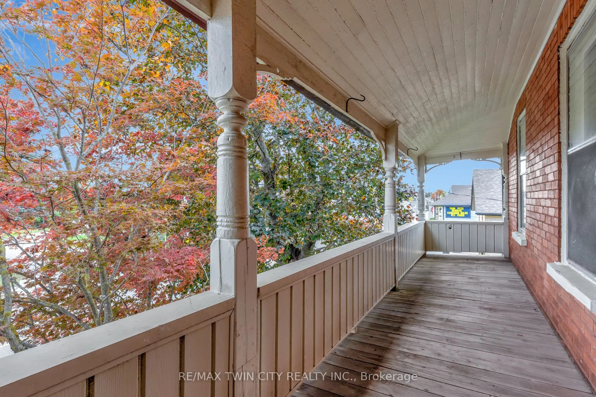 3454 Lobsinger Lane