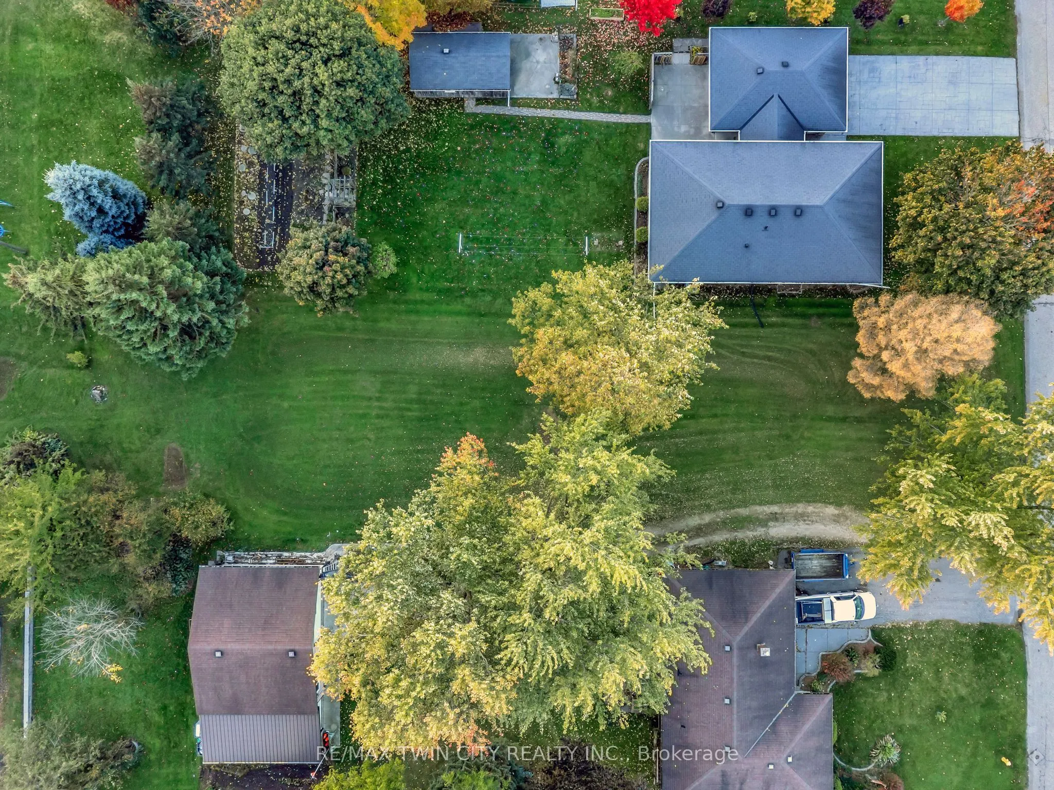 3454 Lobsinger Lane
