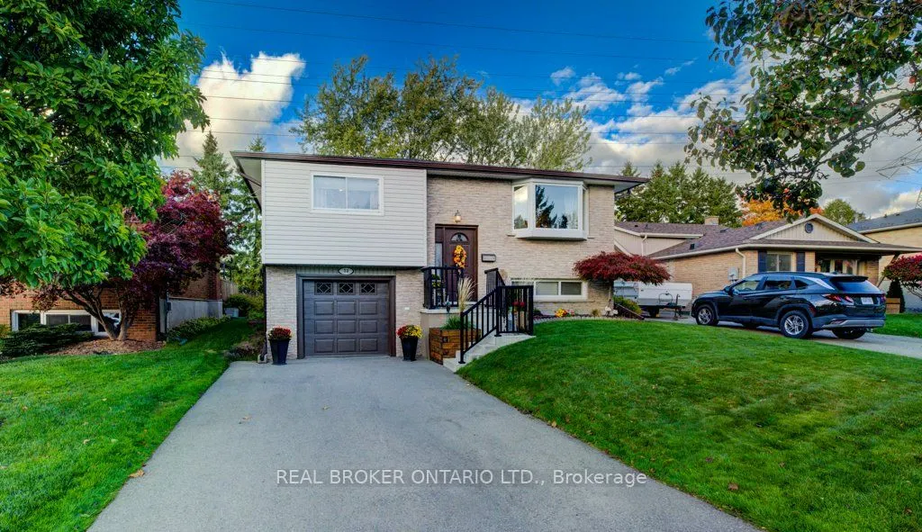 34 Willow Green Court