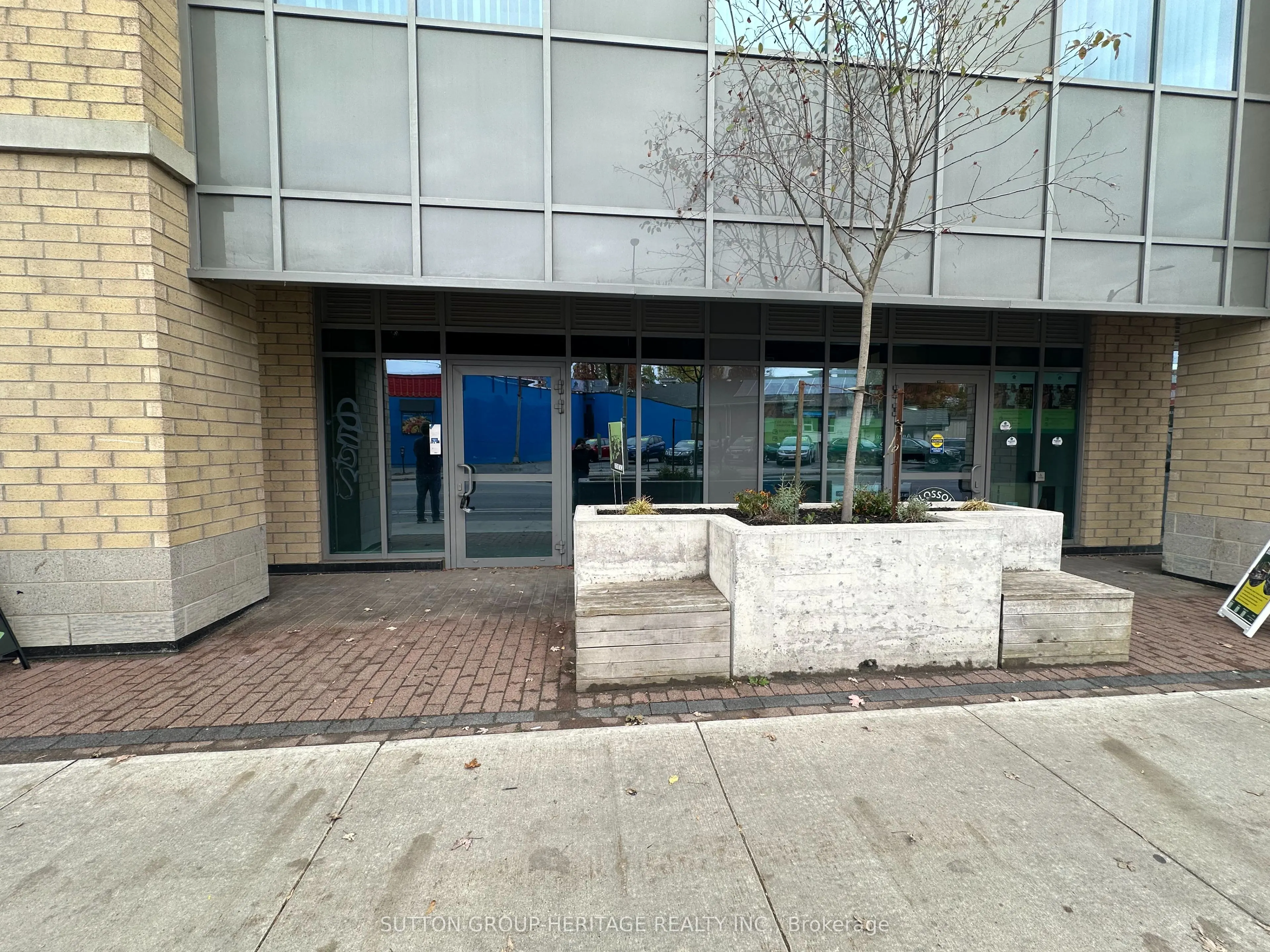 652 Princess Street, #114