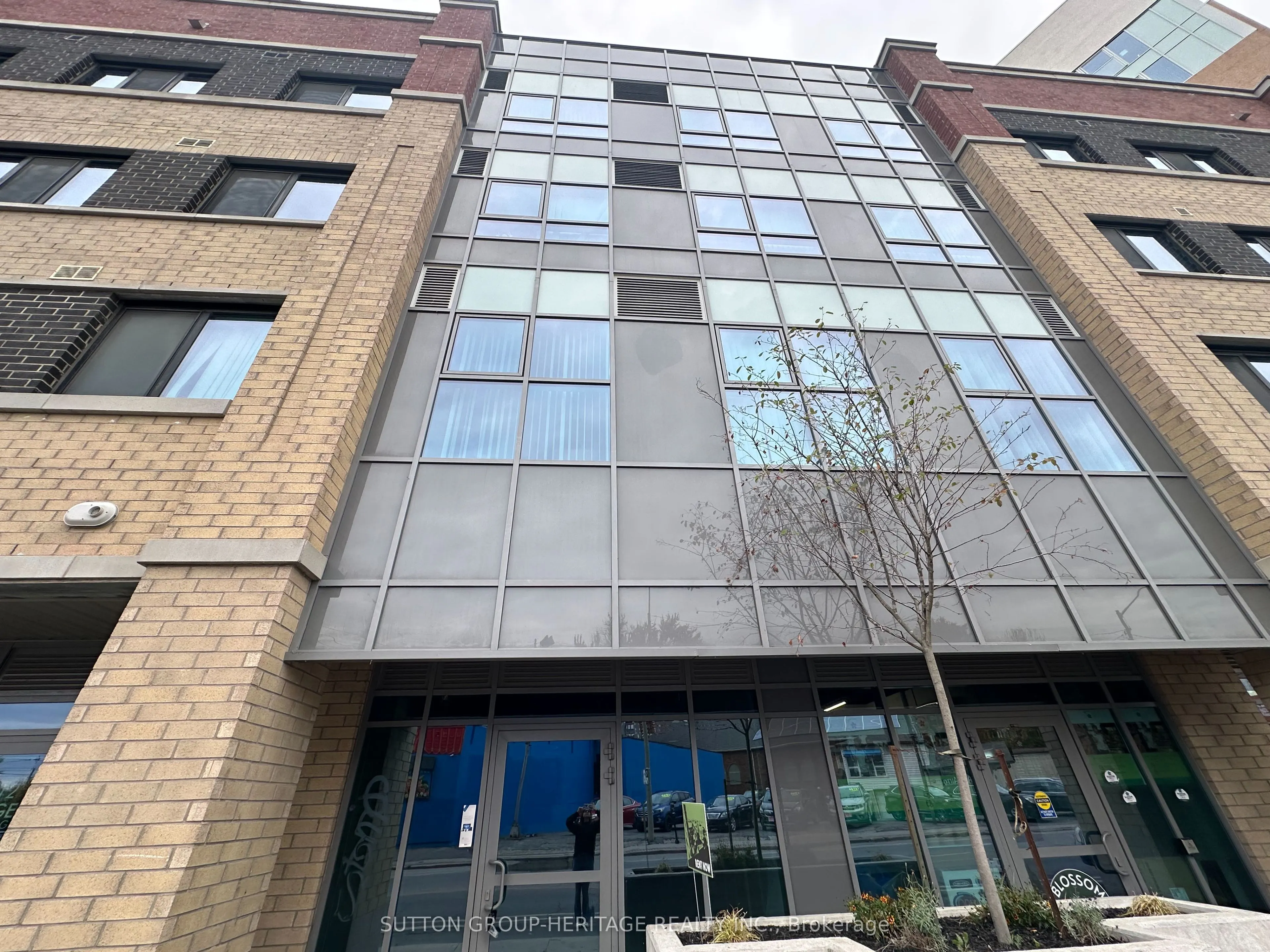 652 Princess Street, #114