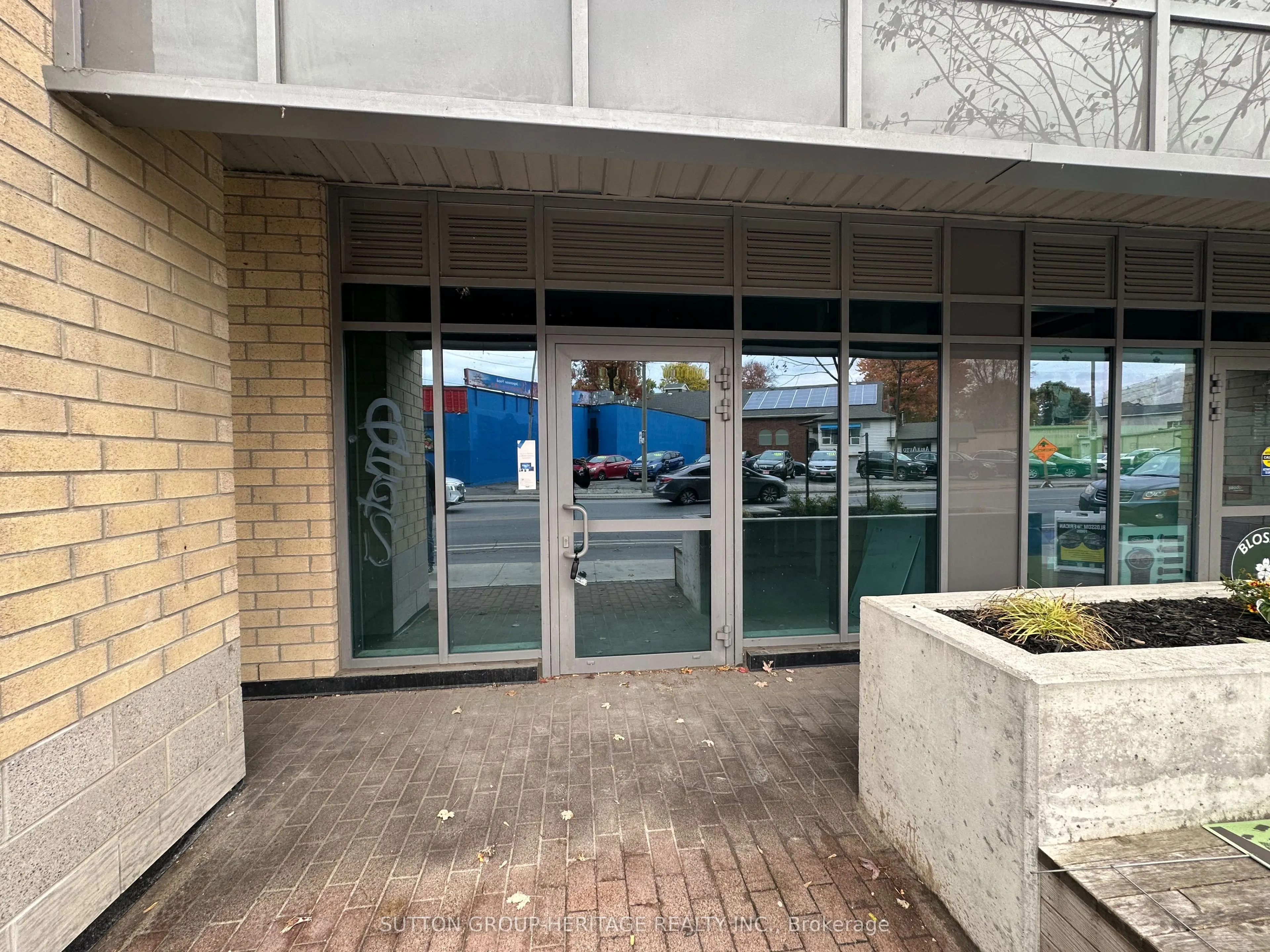 652 Princess Street, #114