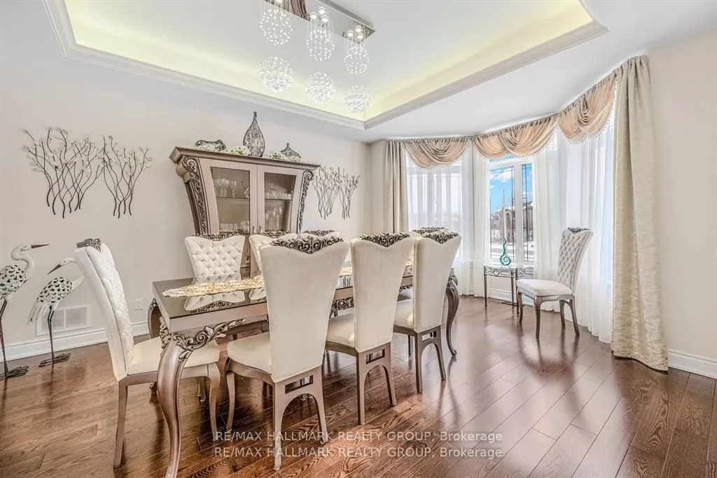 699 Ballycastle Crescent