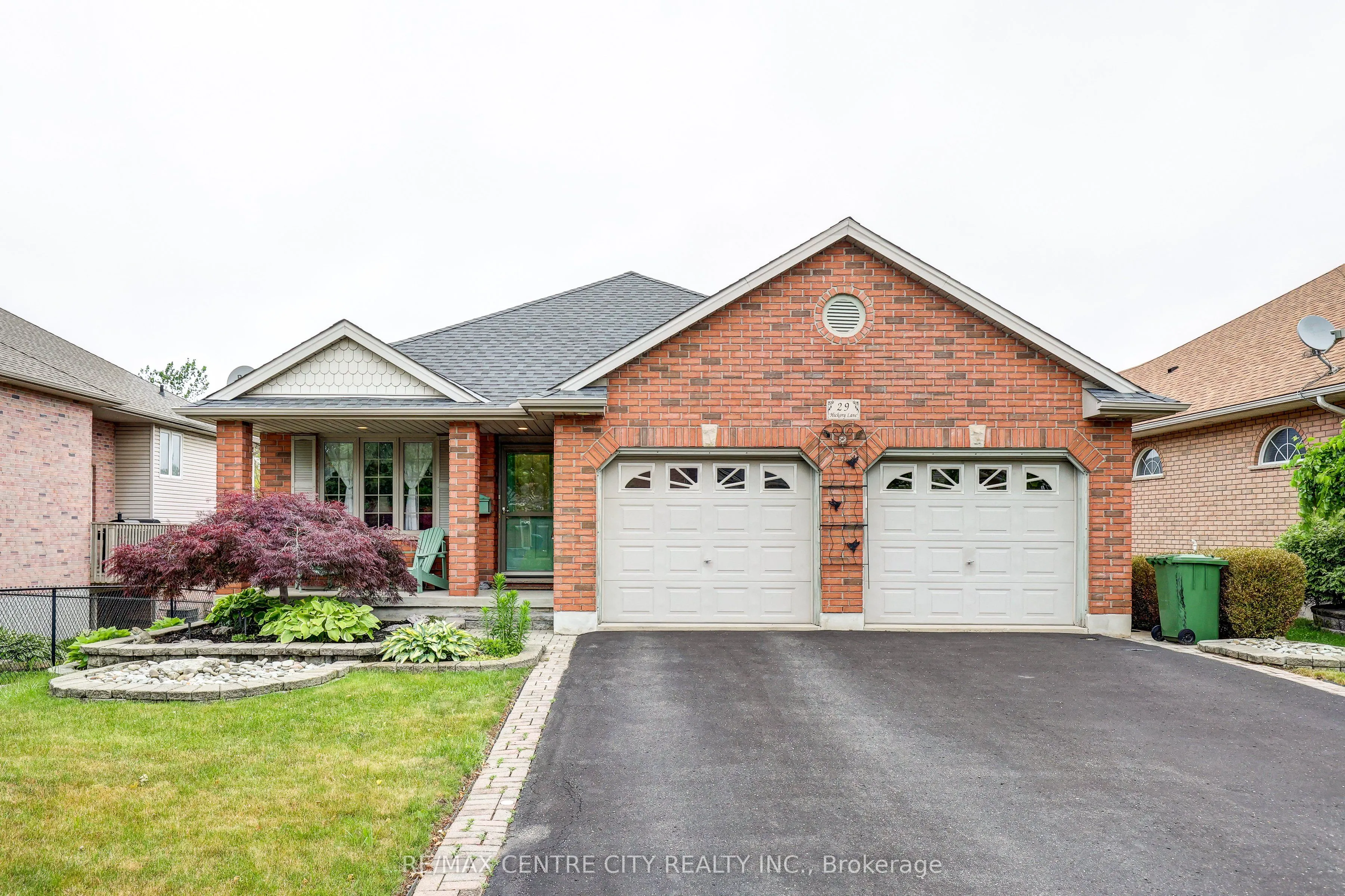 29 Hickory Lane