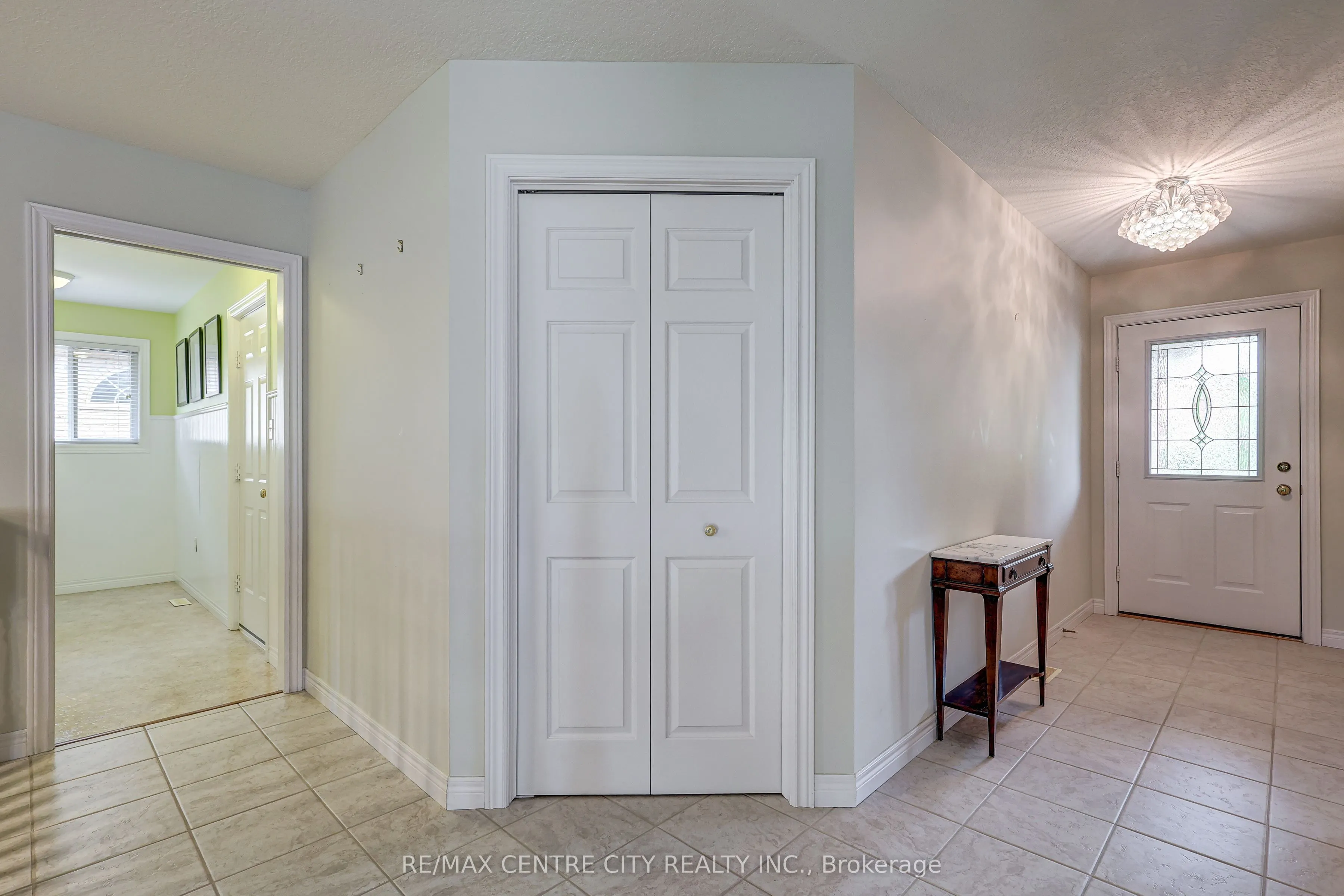 29 Hickory Lane