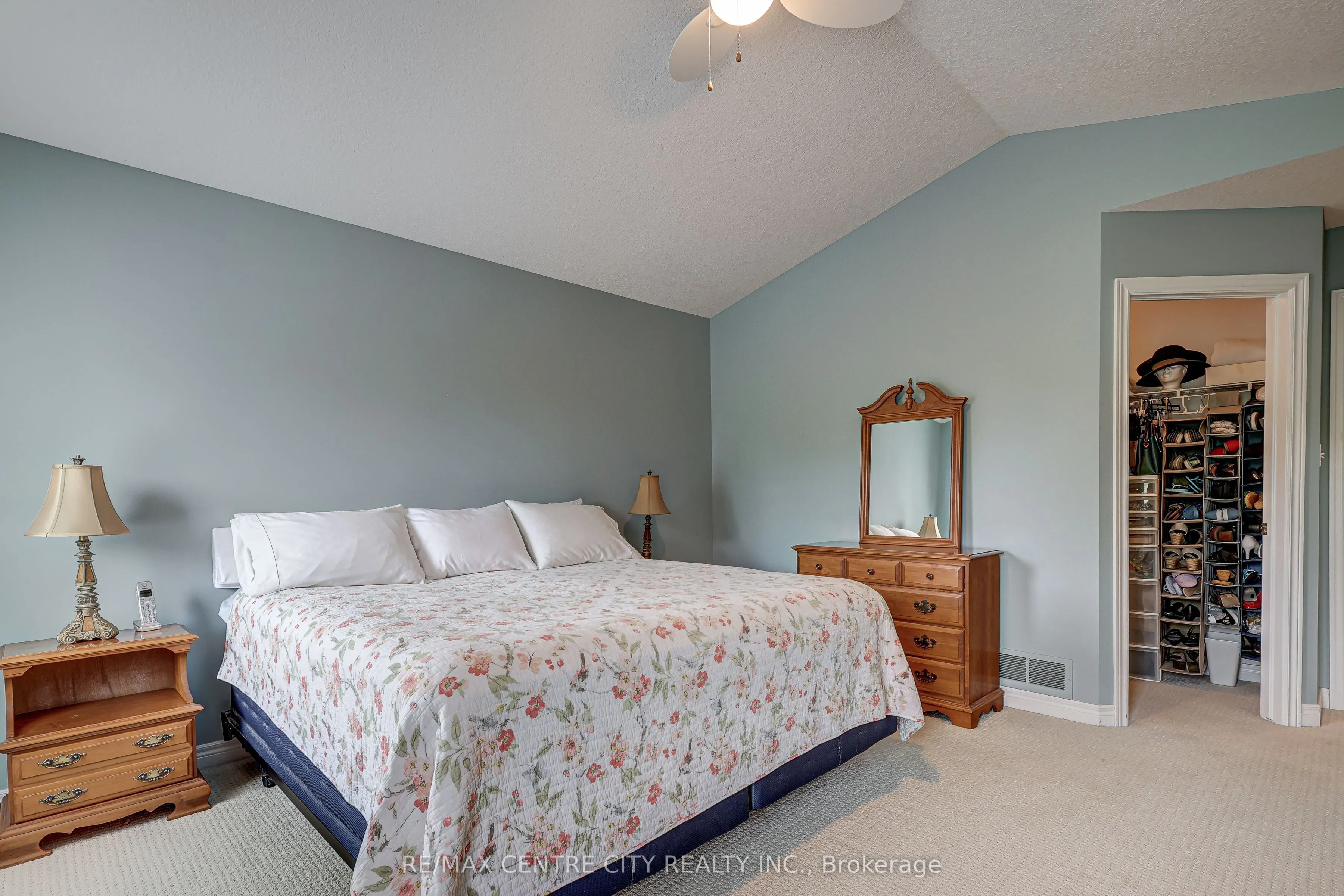 29 Hickory Lane